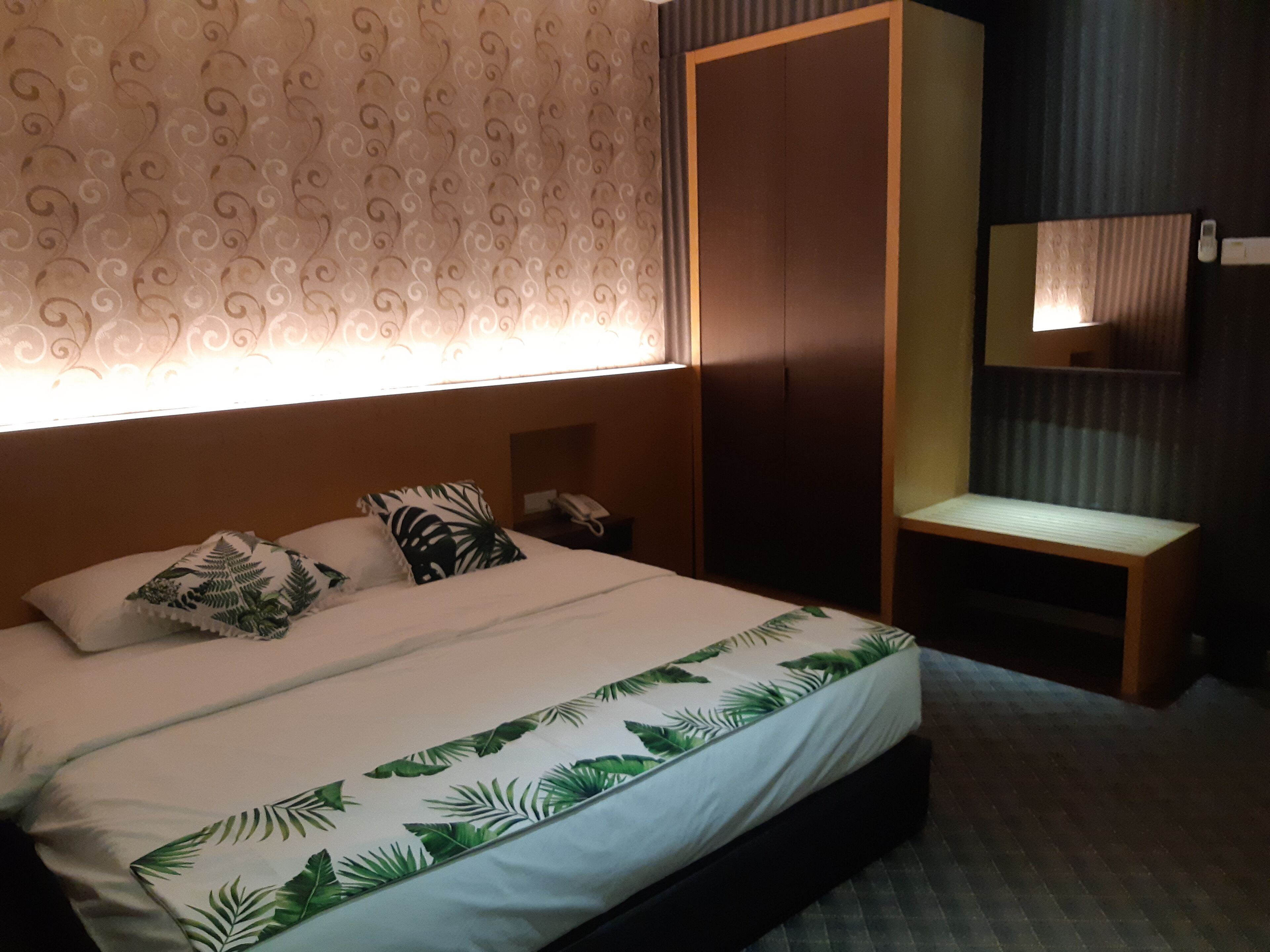 Grandeur Hotel and Spa