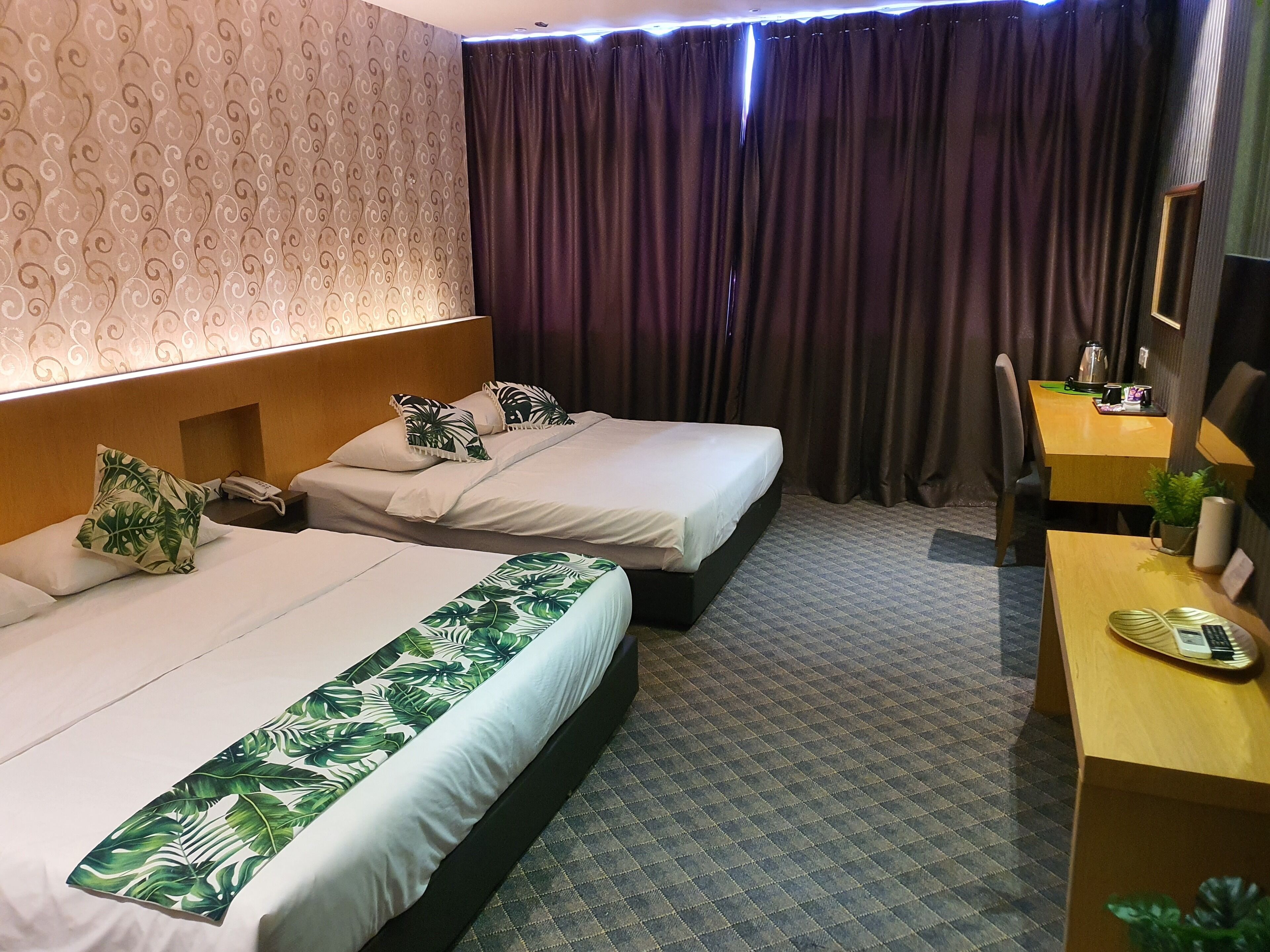 Grandeur Hotel and Spa