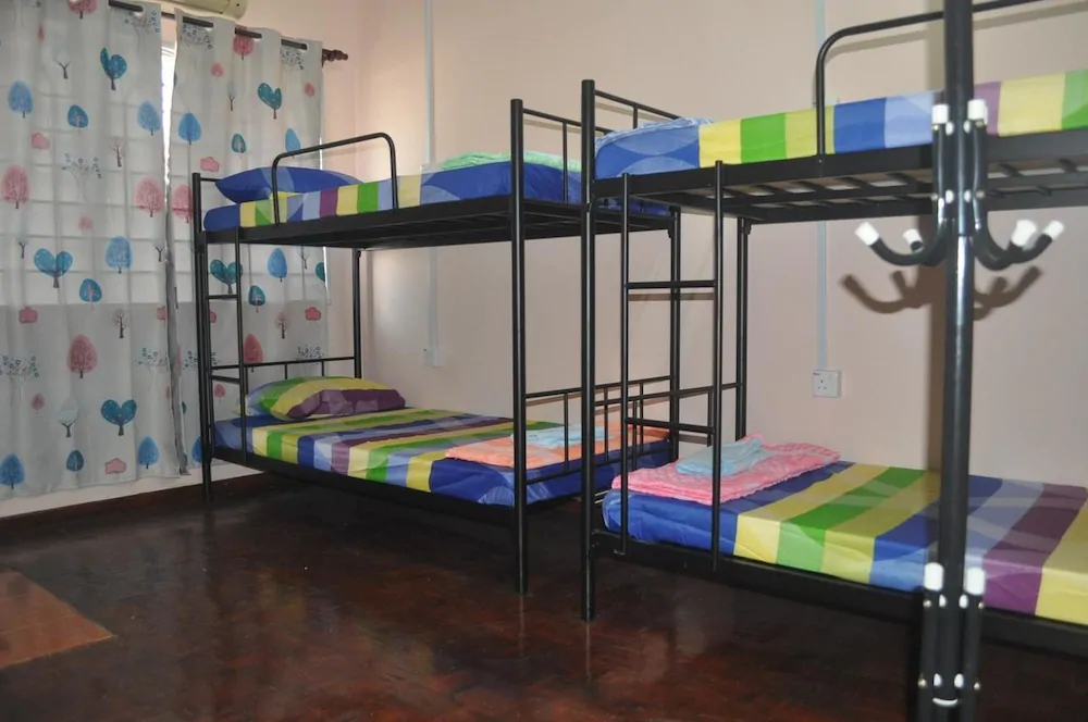 Home Guesthouse