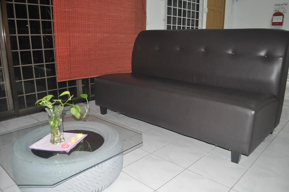 Home Guesthouse