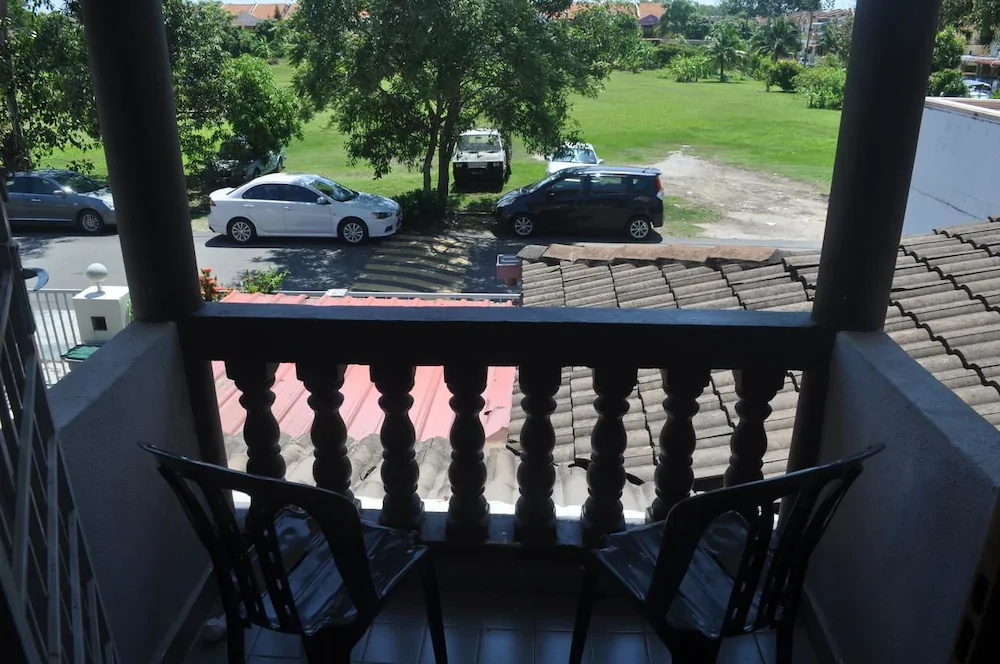 Home Guesthouse