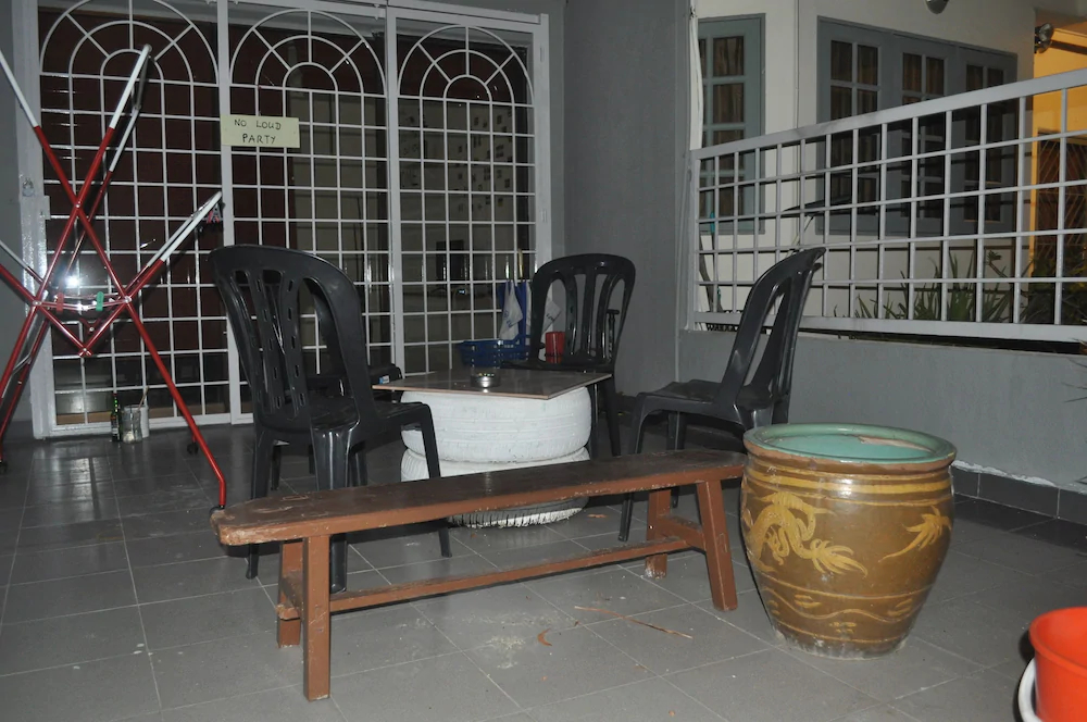 Home Guesthouse