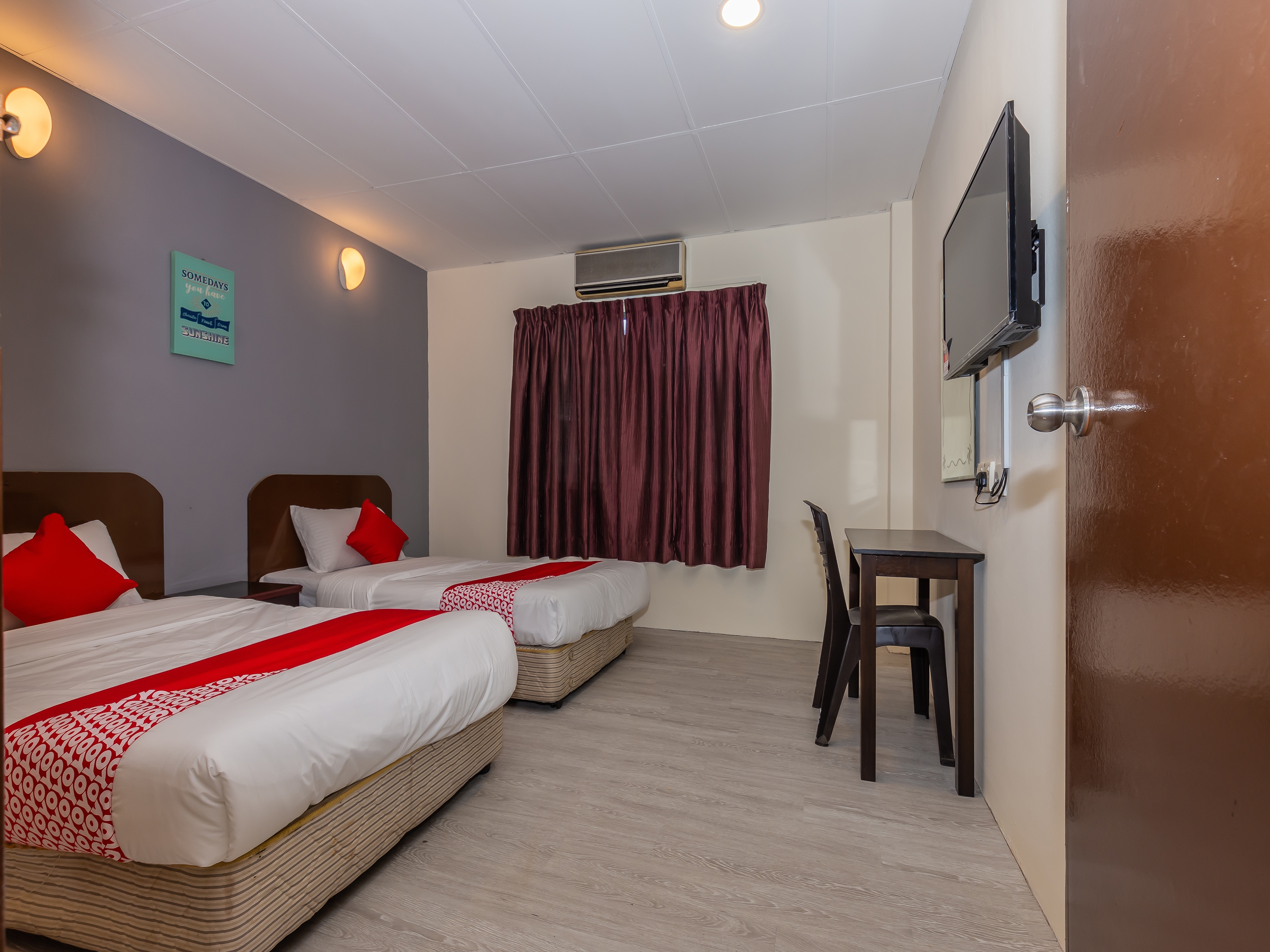 Hotel Bamboo By OYO Rooms