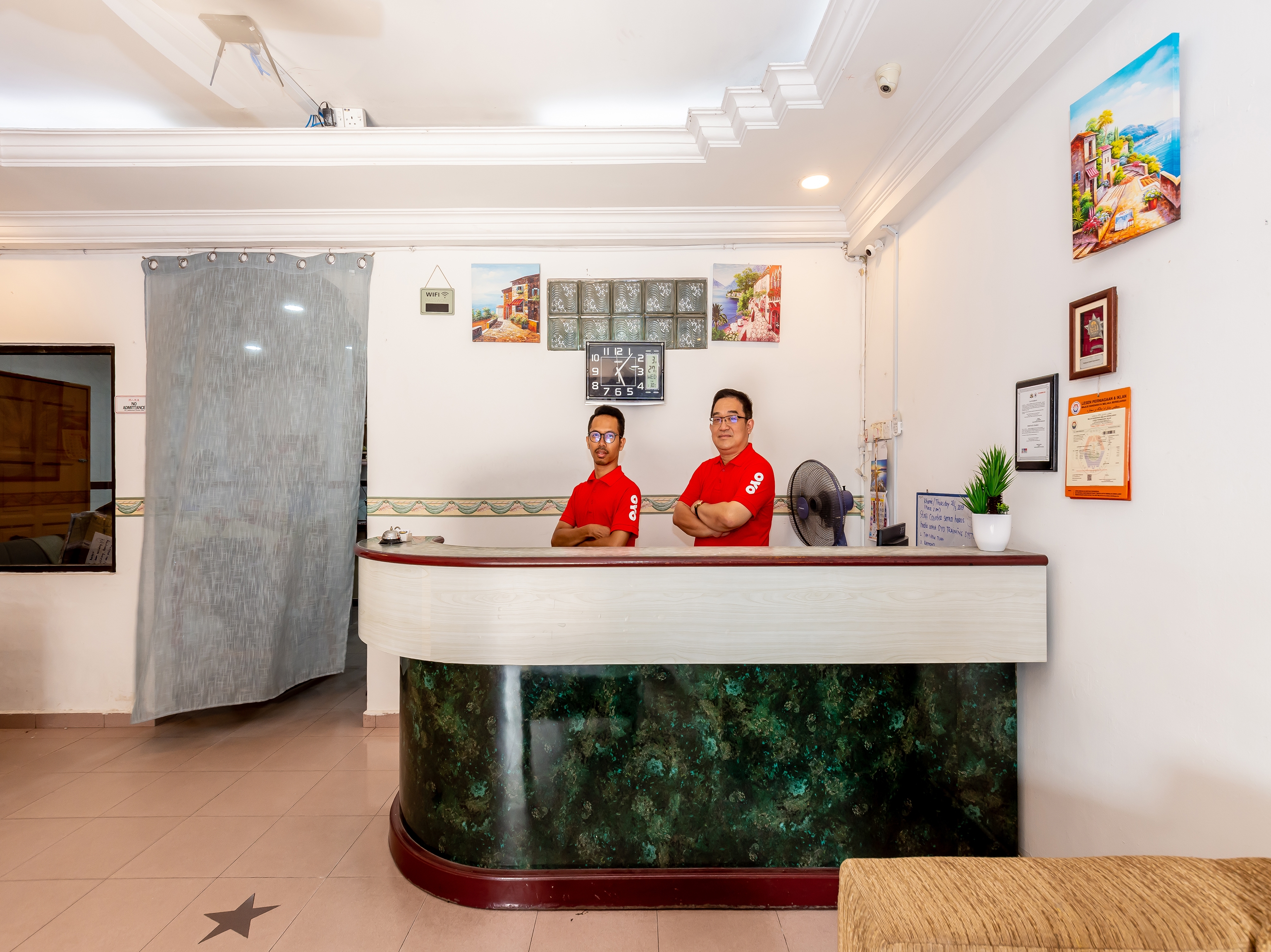 Hotel Bamboo By OYO Rooms