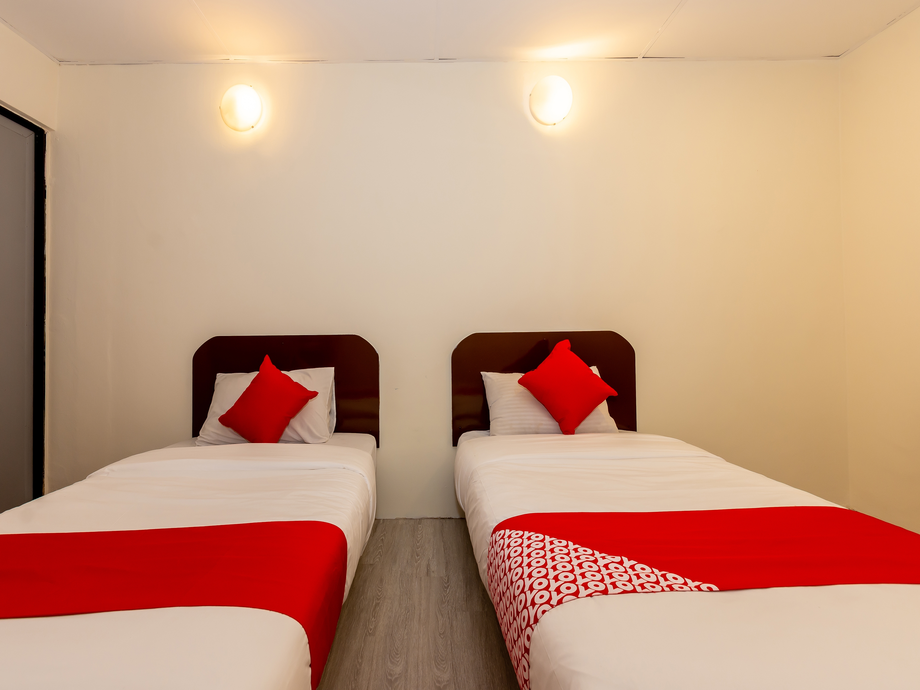 Hotel Bamboo By OYO Rooms