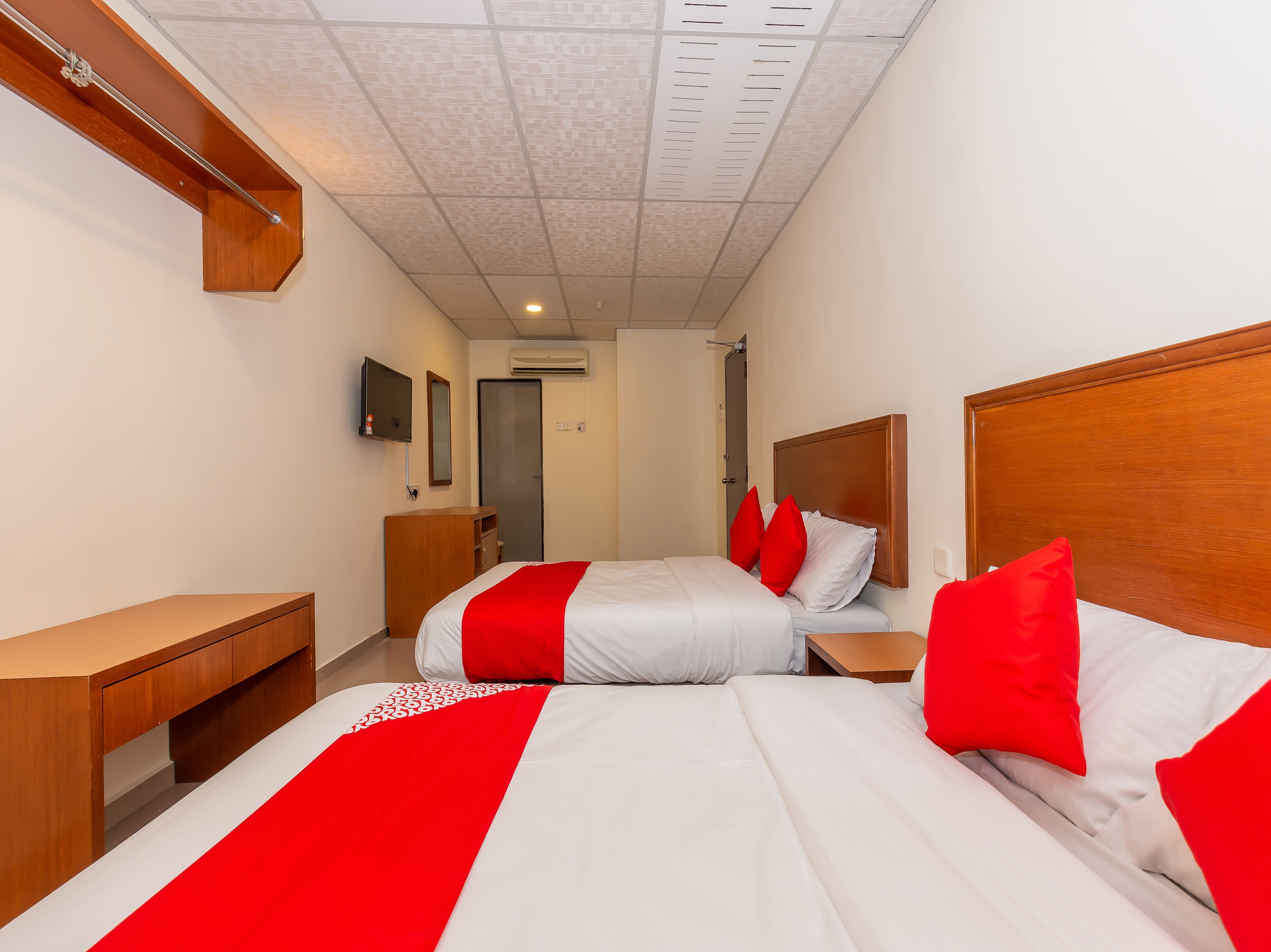 Hotel Bamboo By OYO Rooms