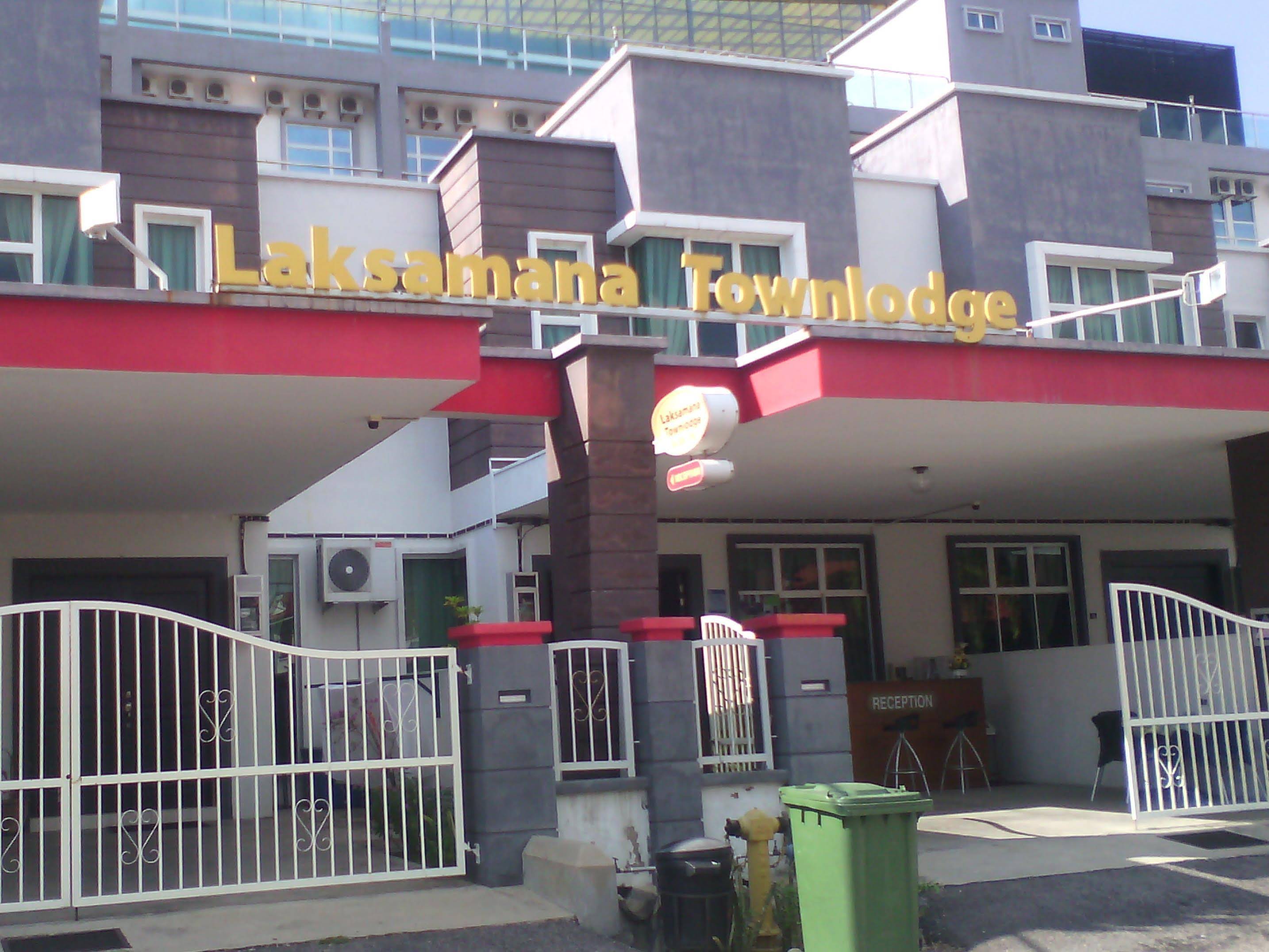 Laksamana Townlodge