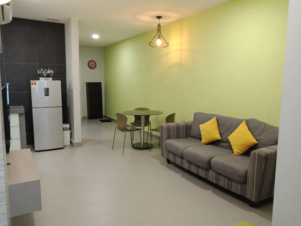 Lemon 8 Hotel Apartment