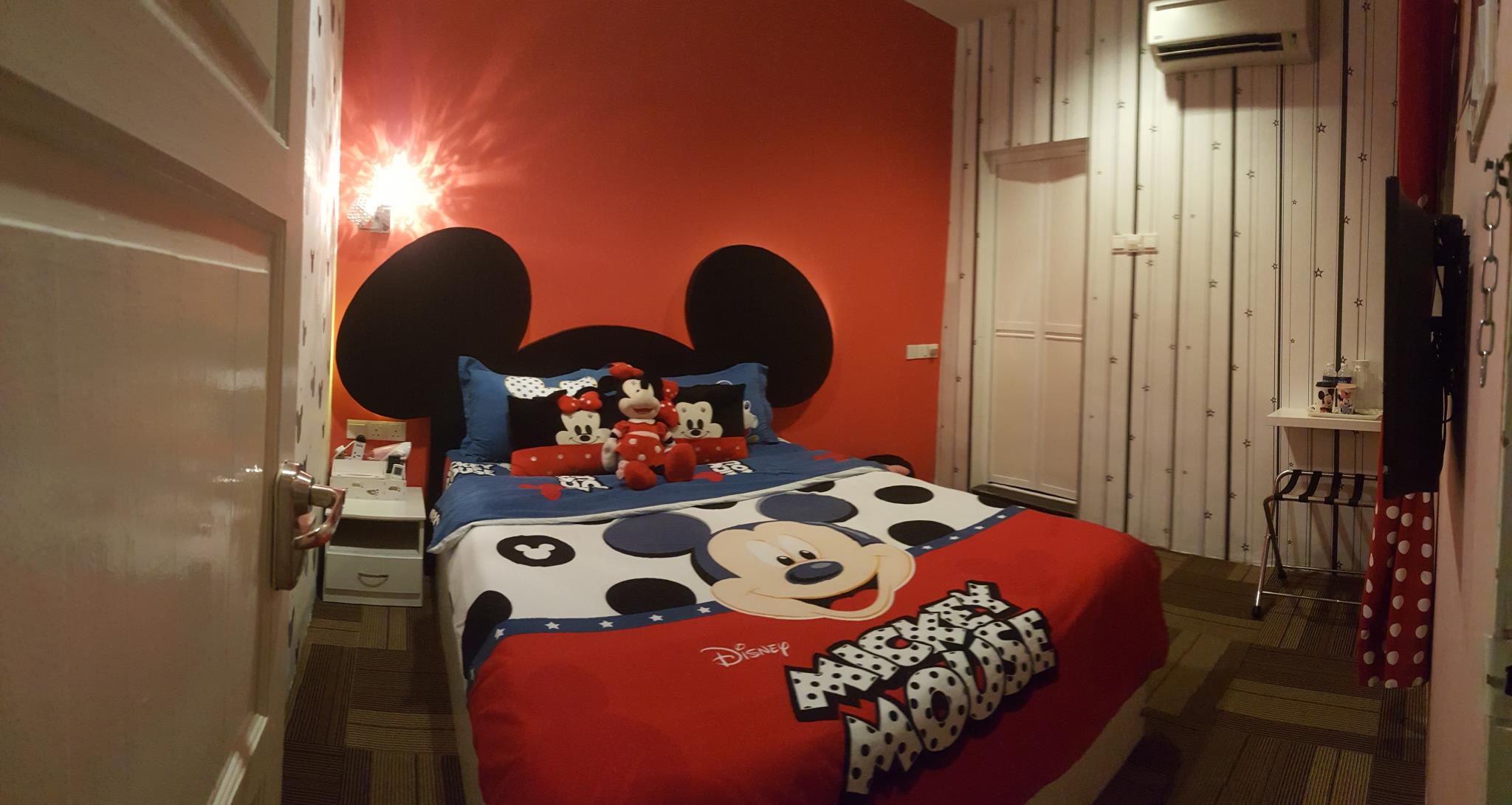 D'sney Guest House