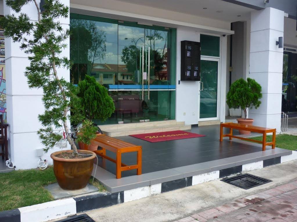 Marina Well Hotel