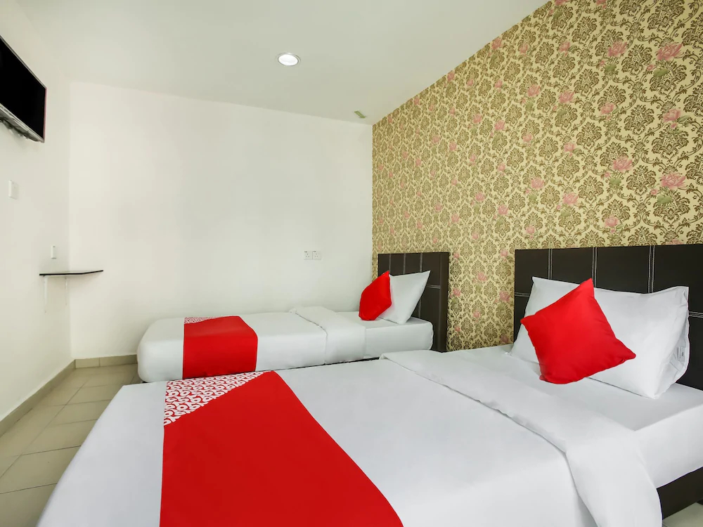 Ms Nyonya Hotel by OYO Rooms