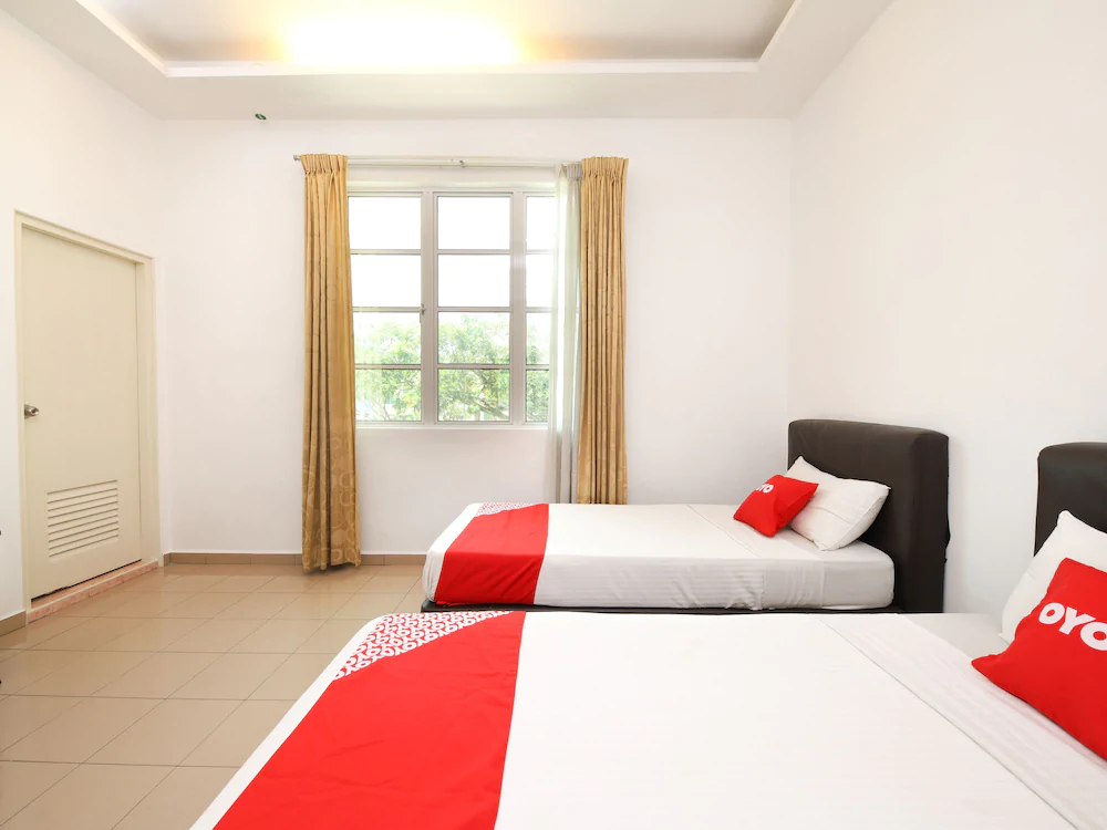 Nexus Hotel by OYO Rooms