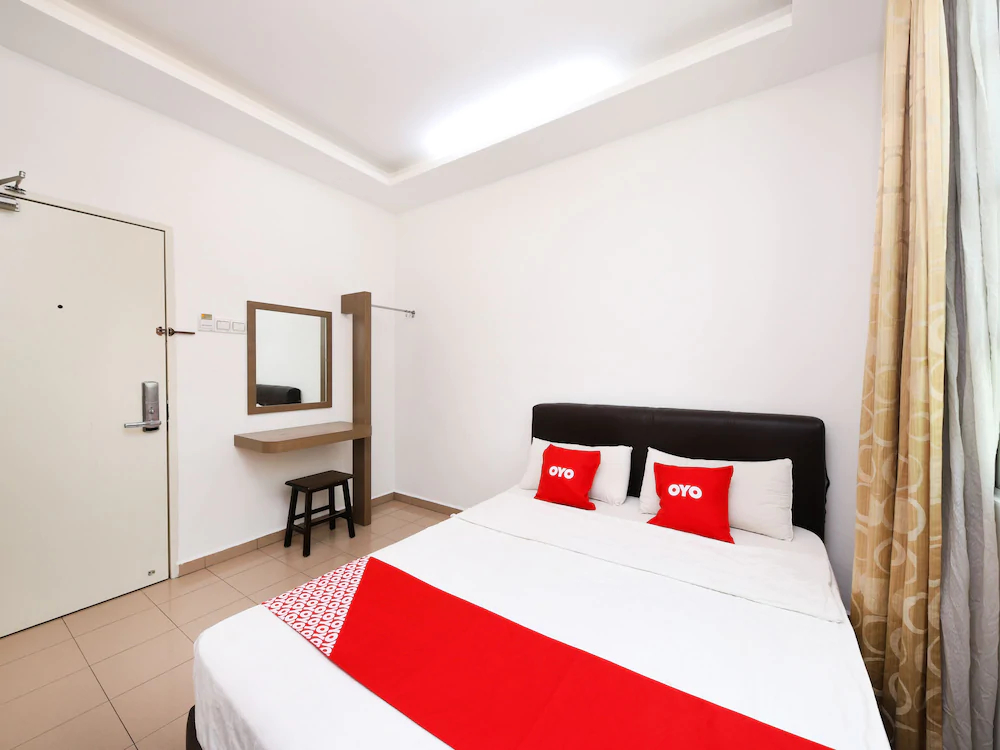 Nexus Hotel by OYO Rooms