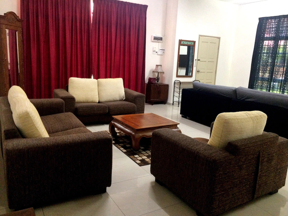 Nurfa Melaka Homestay