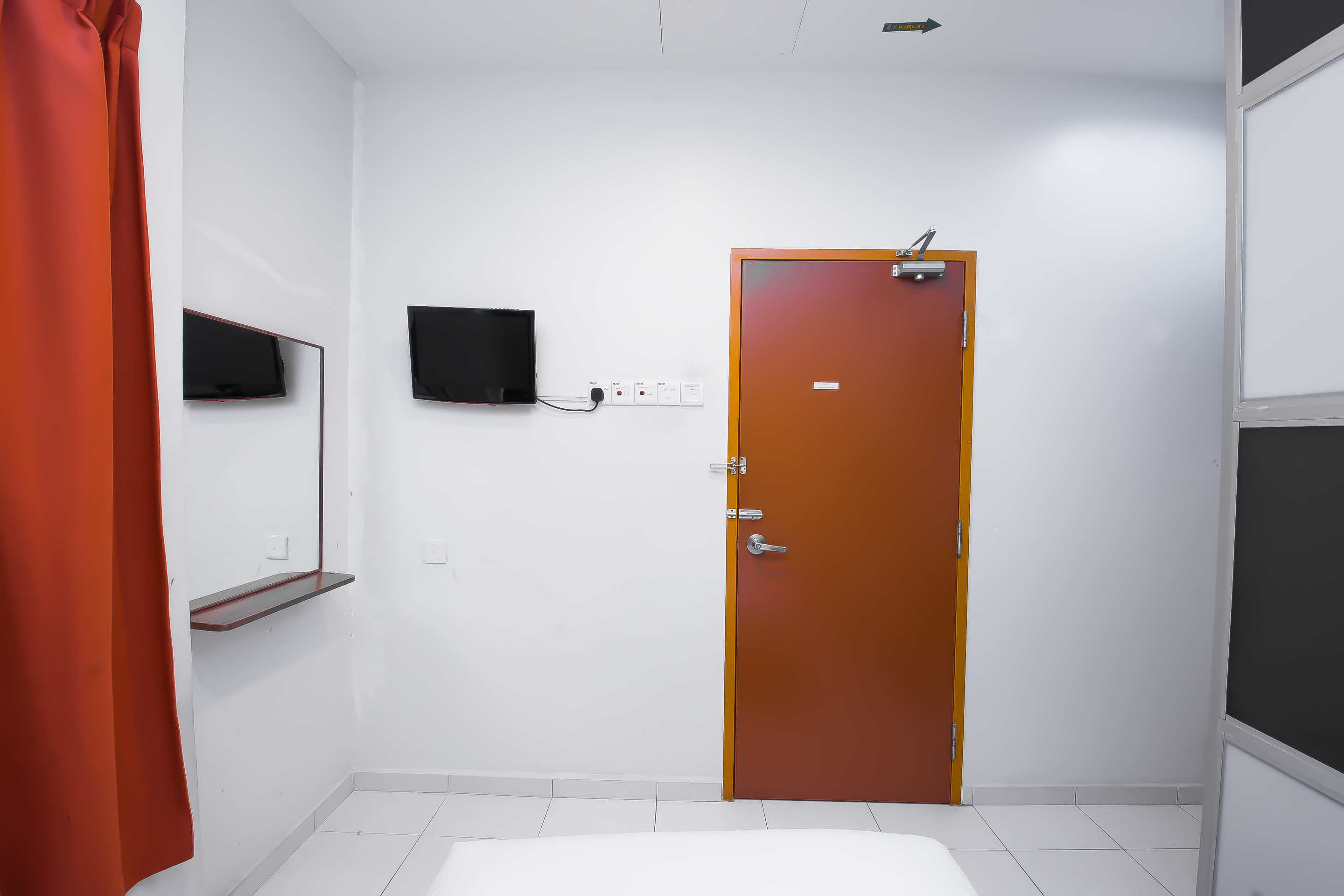 OYO 582 Hotel Walk Inn