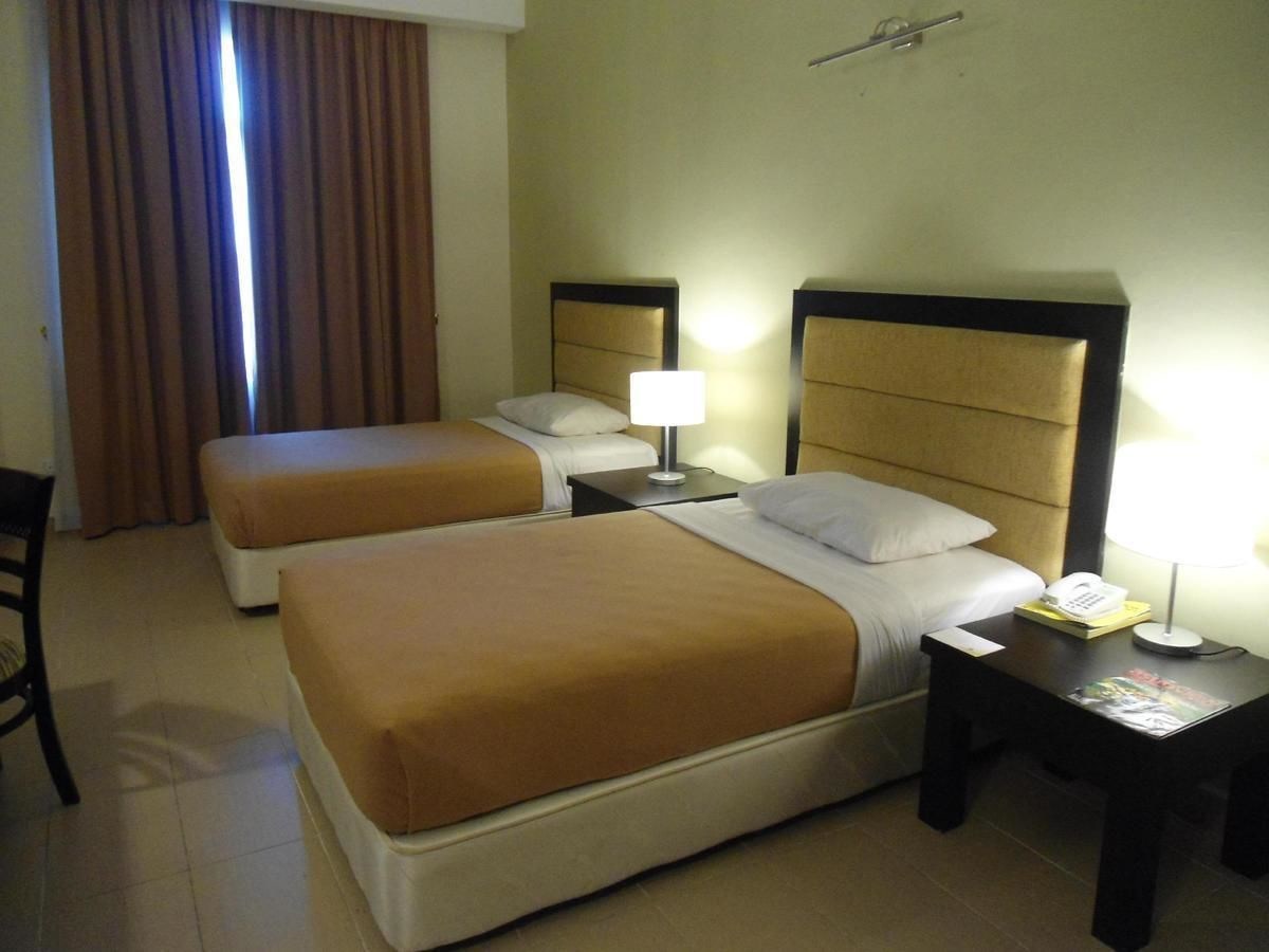 Pantai Puteri Hotel