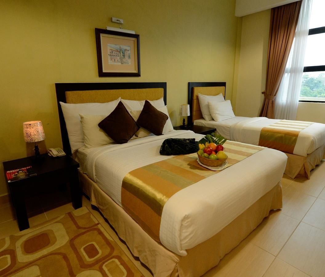Pantai Puteri Hotel