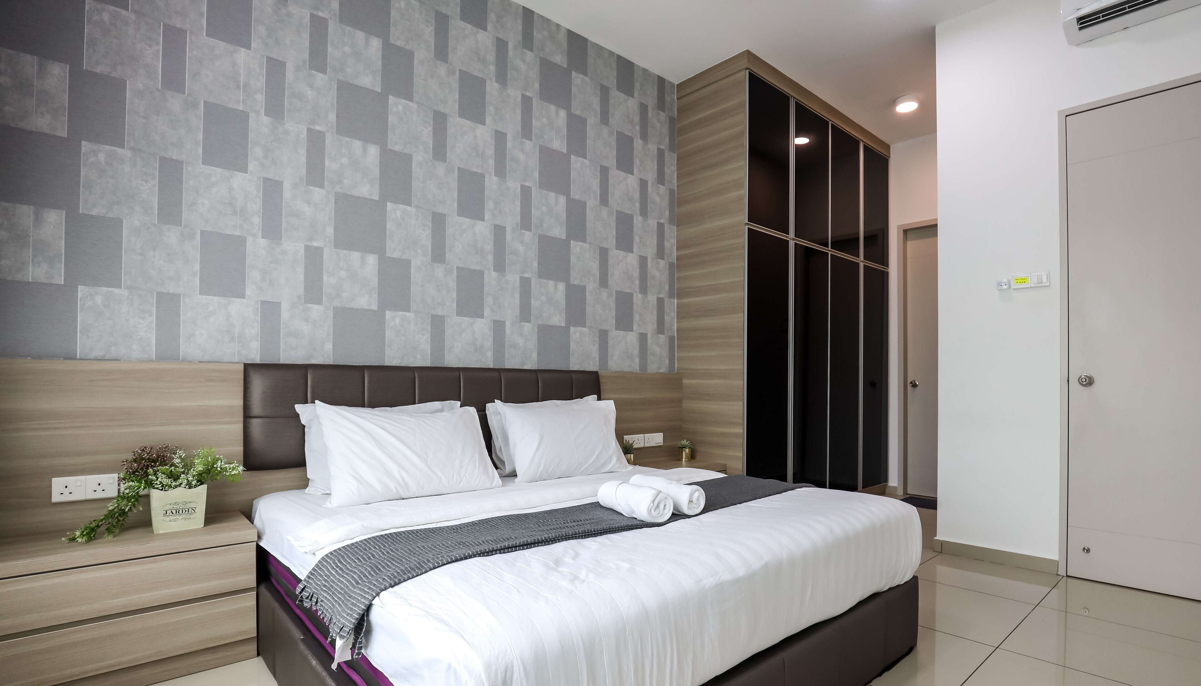 Parkland Residence by I Housing