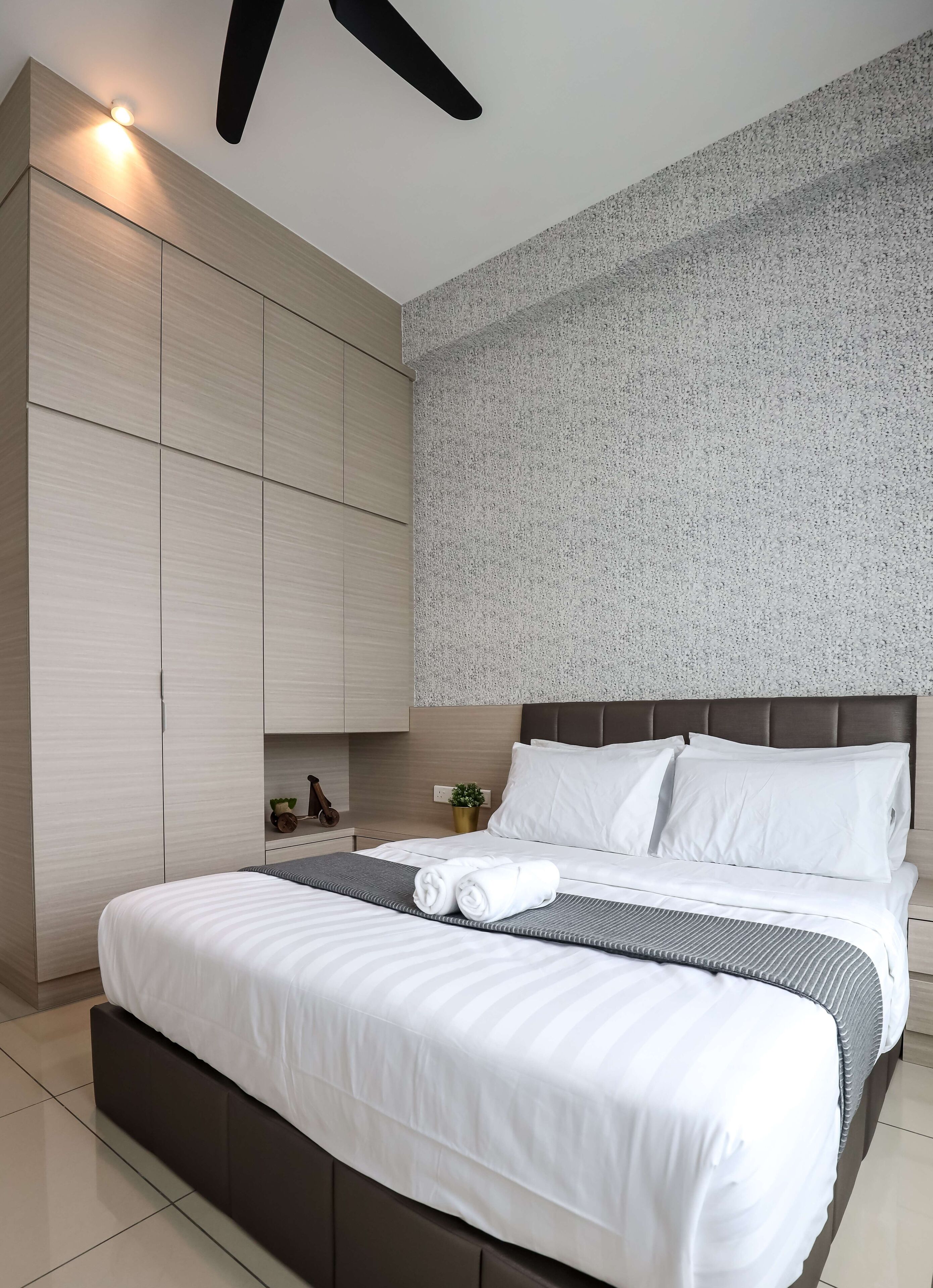 Parkland Residence by I Housing