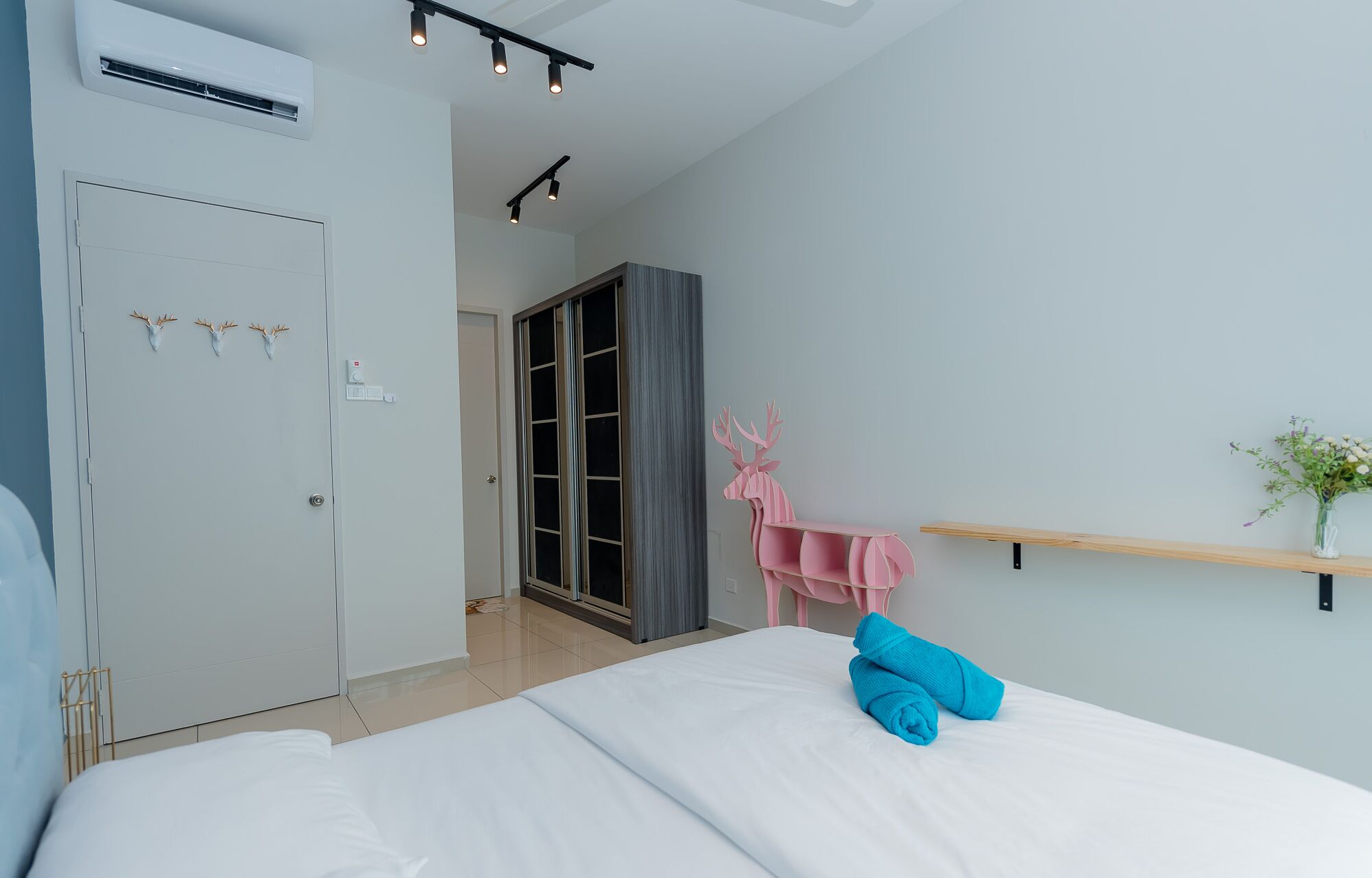 Parkland Residence by I Housing