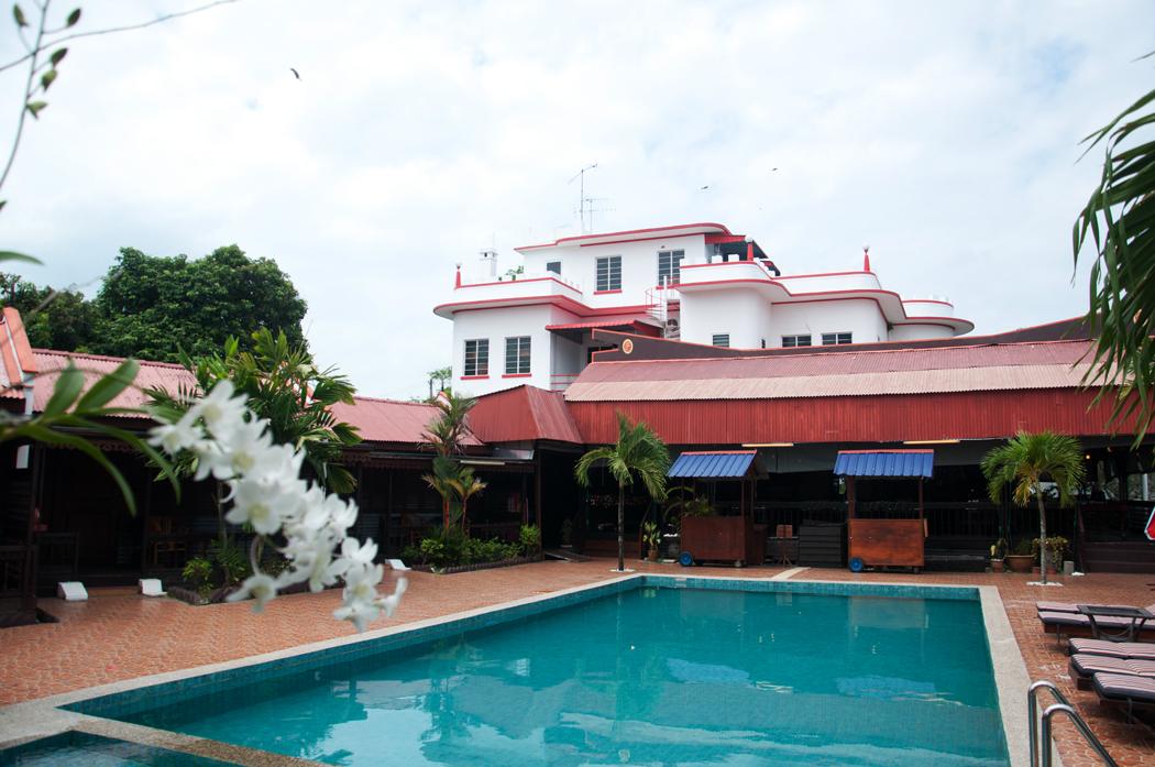 Shah's Beach Resort