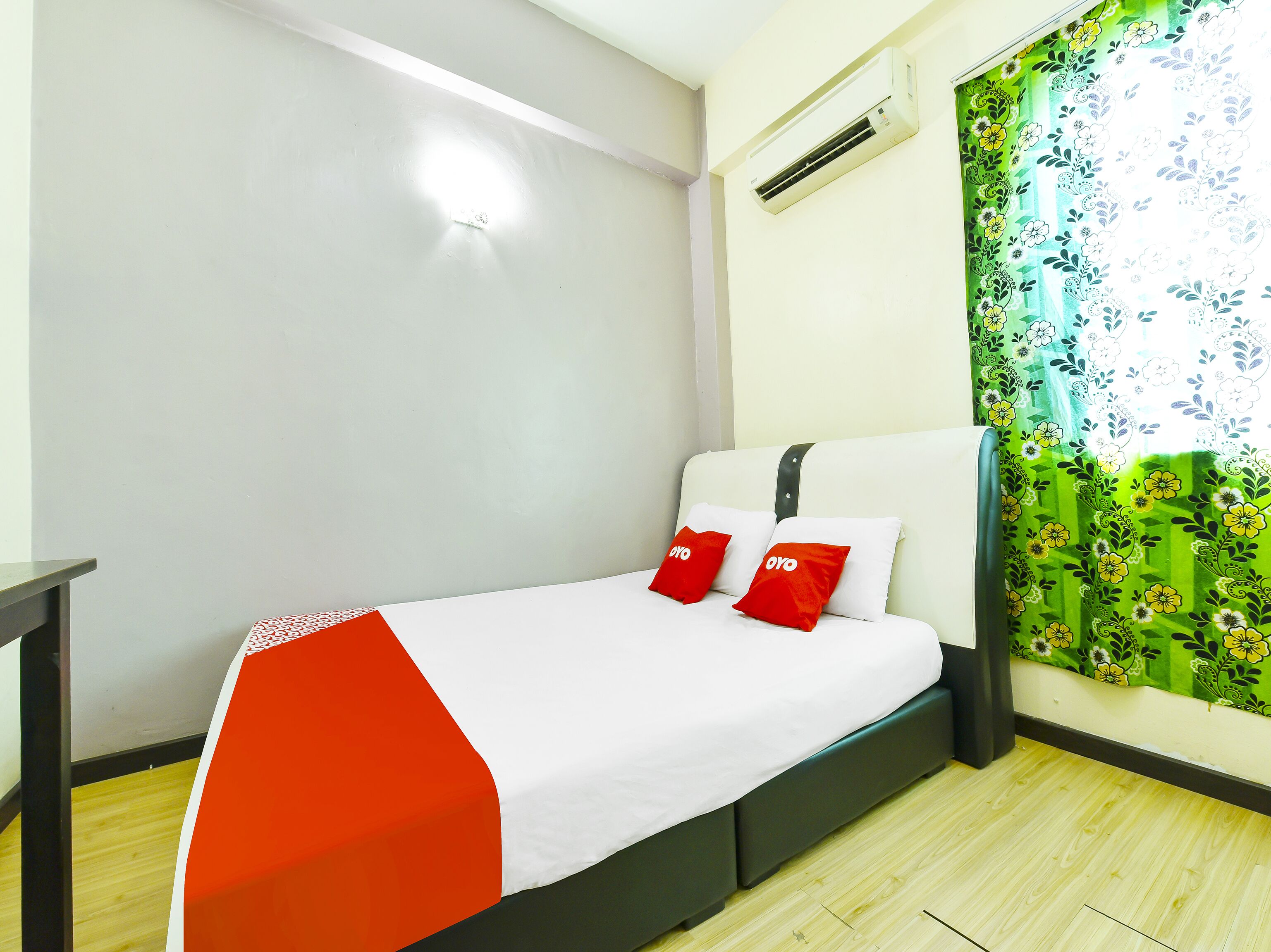 Spot On 90477 Hotel Kl2fighter