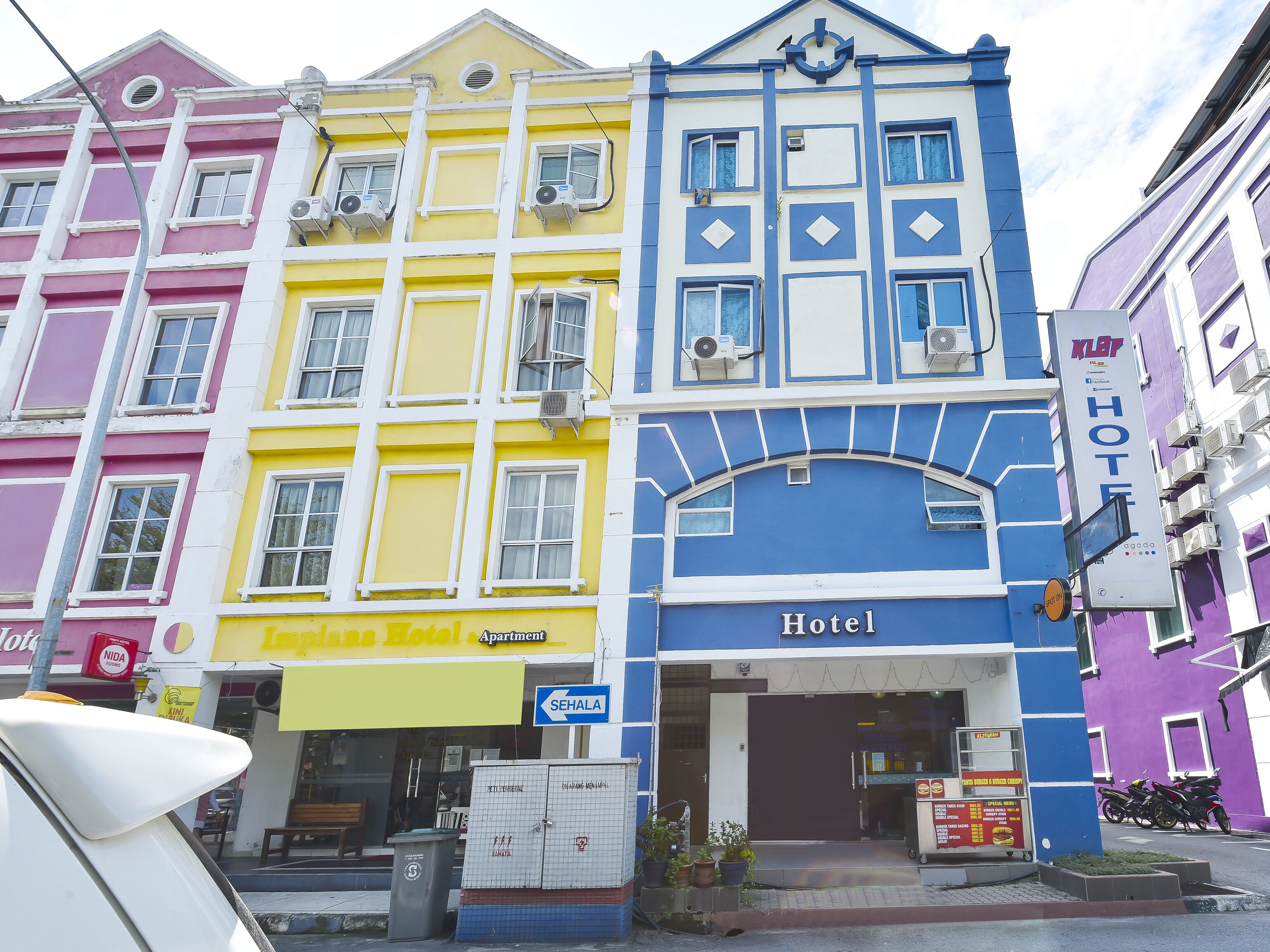 Spot On 90477 Hotel Kl2fighter