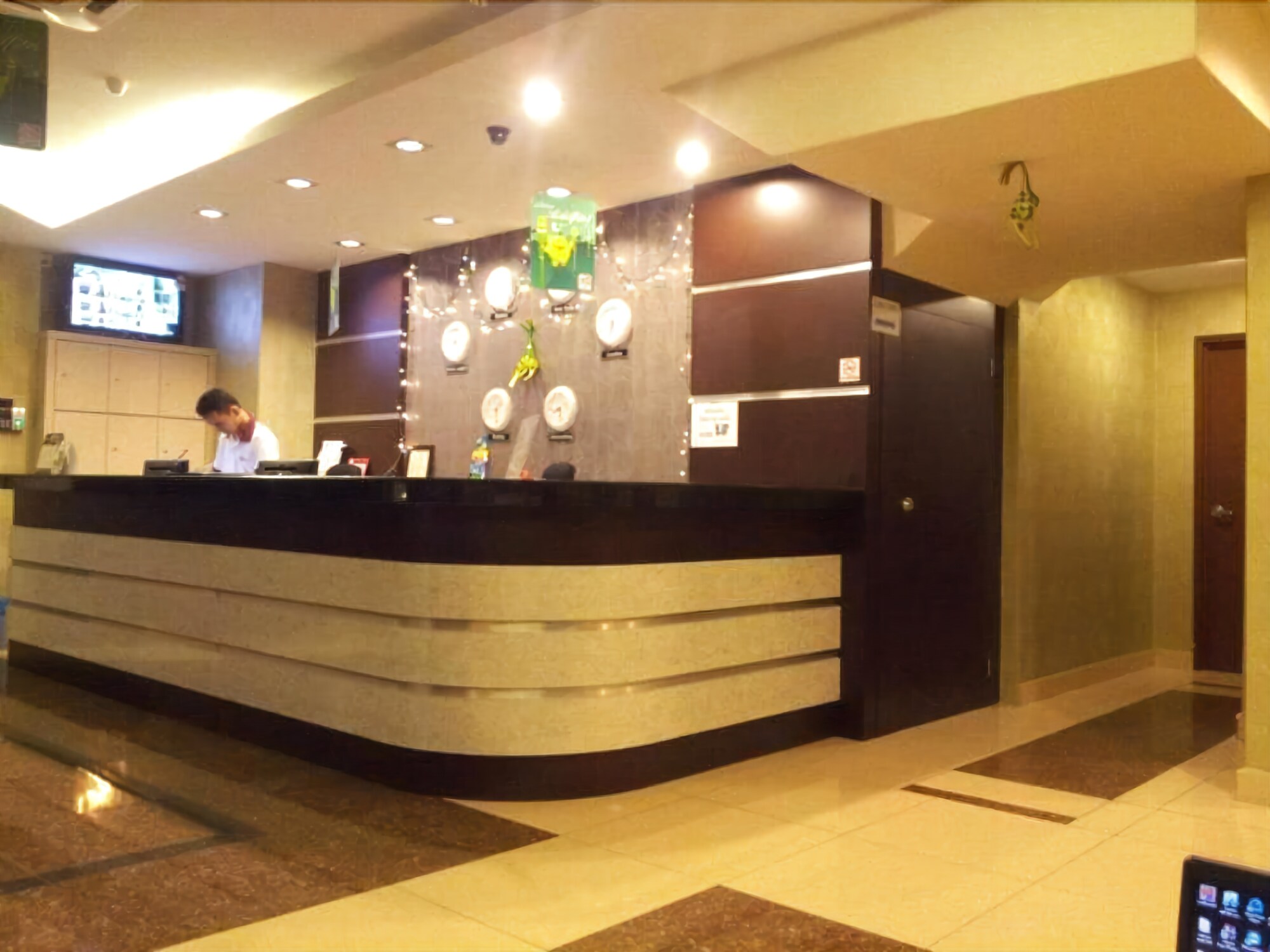 Syaz Meridien Hotel