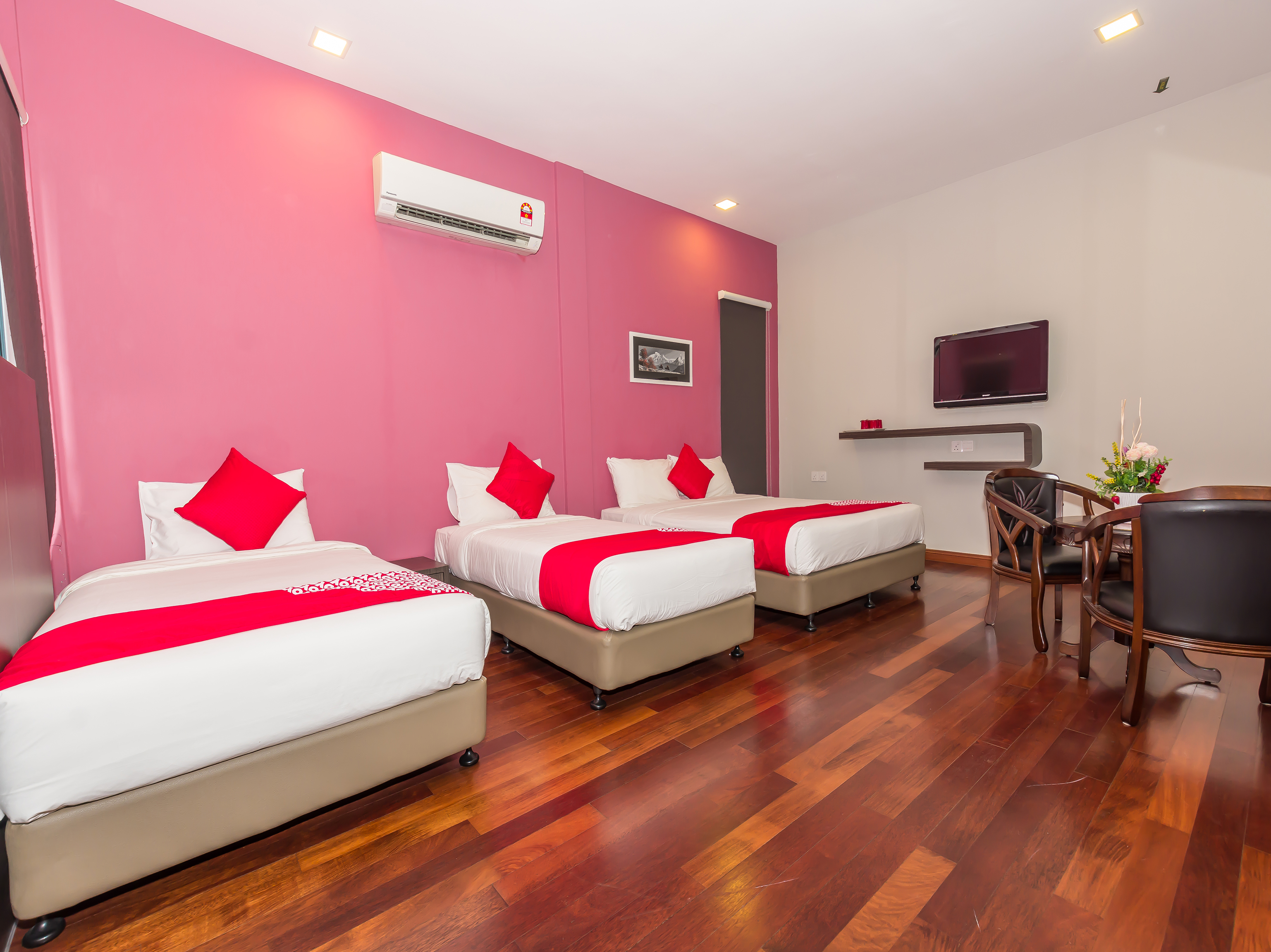 Trevor Hotel