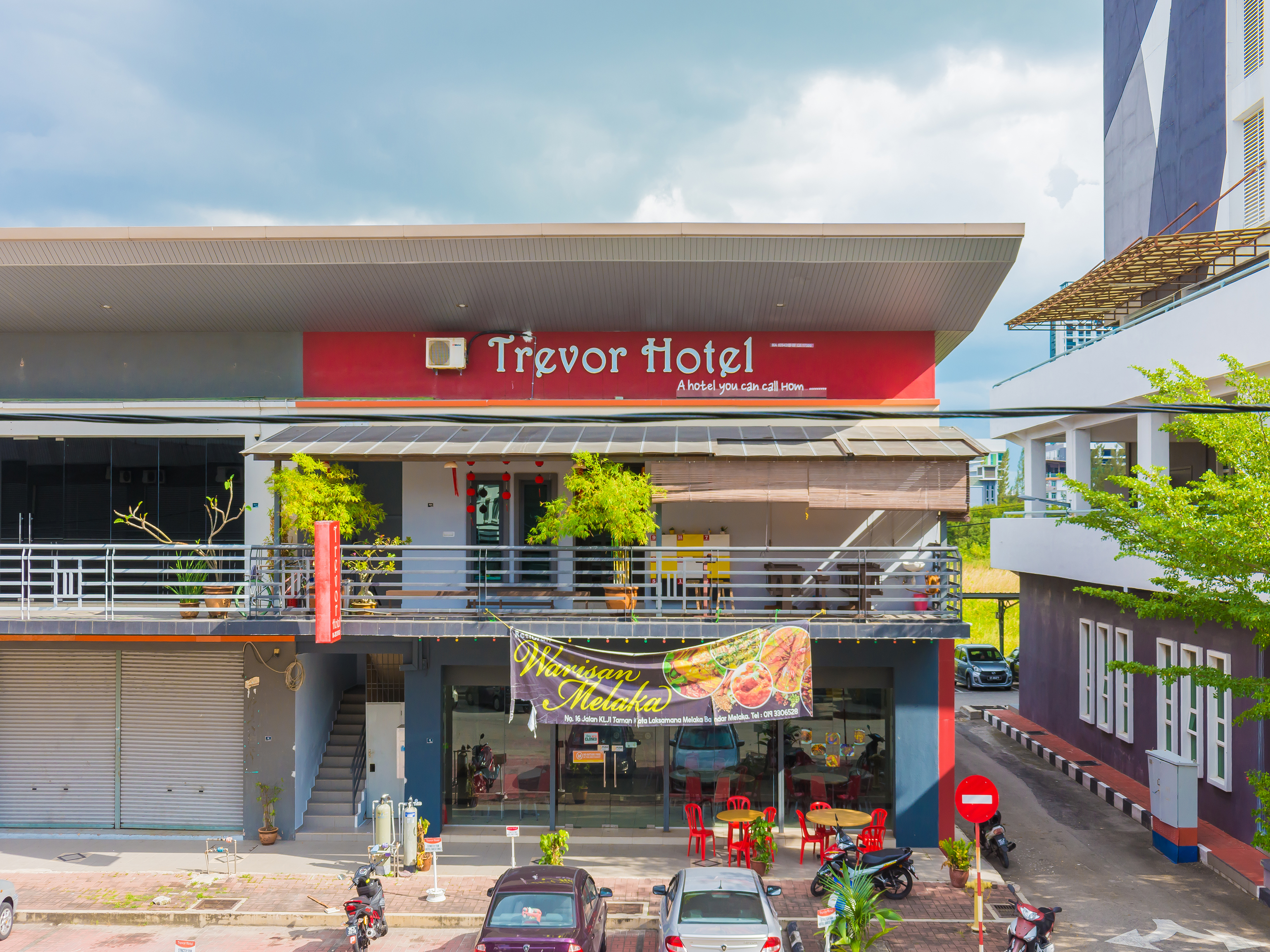 Trevor Hotel
