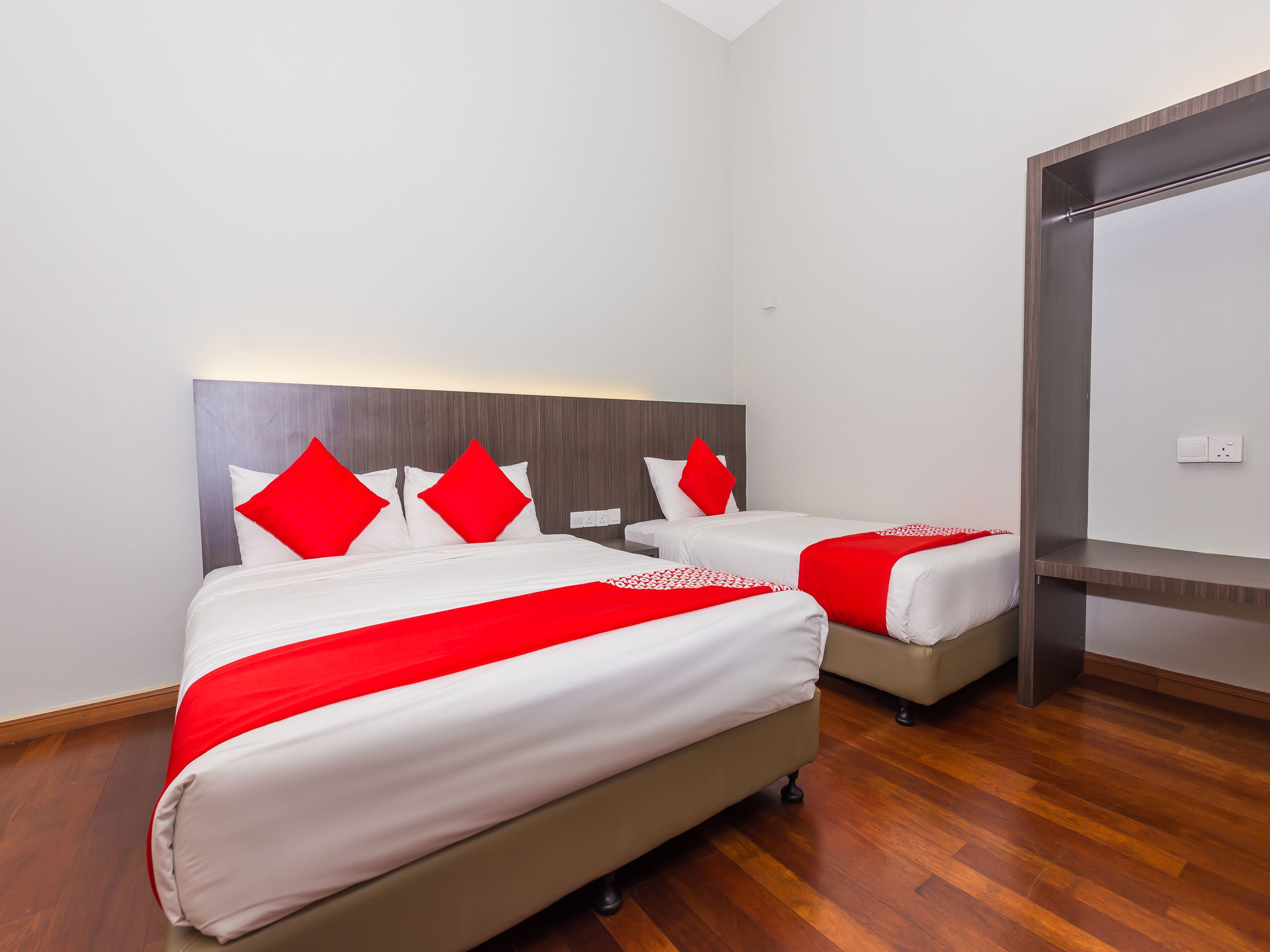 Trevor Hotel
