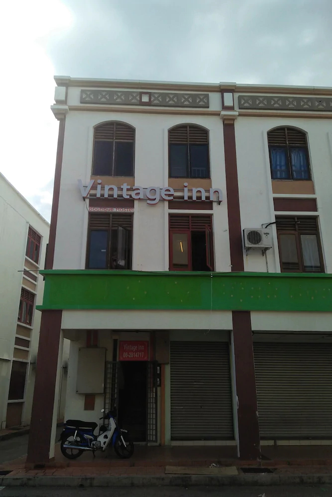 Vintage Inn by OYO Rooms