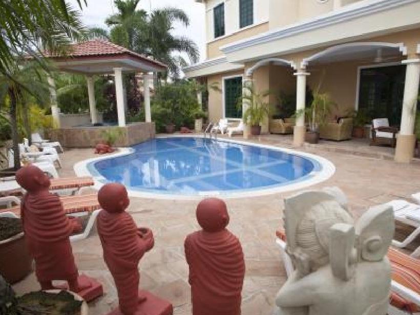 Jawadene Suite and Breakfast