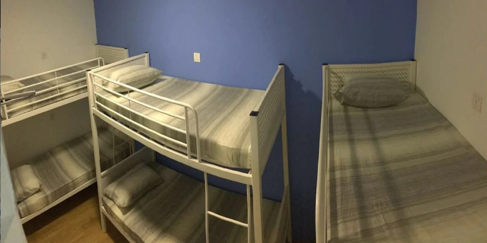 Moon Eleven Hostel