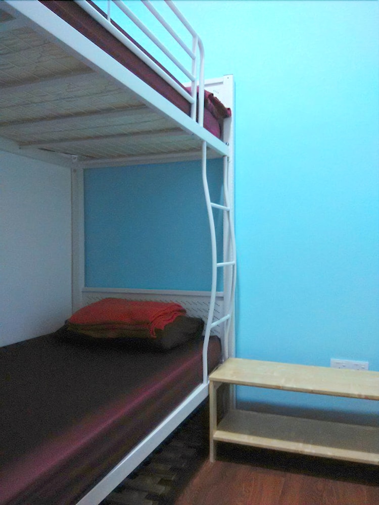 Moon Eleven Hostel