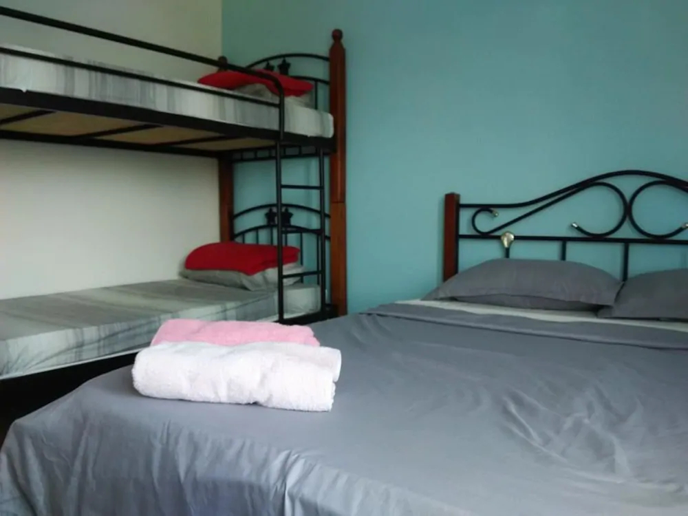 Moon Eleven Hostel