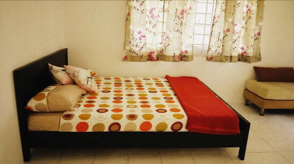 Moon Eleven Hostel