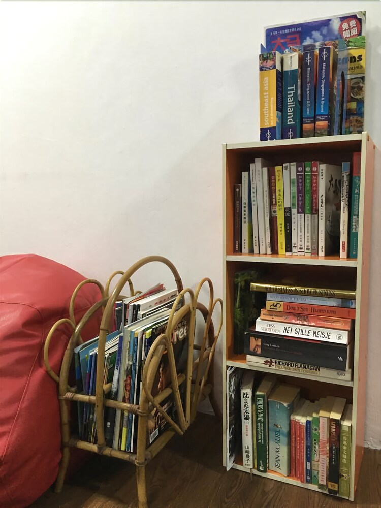 Moon Eleven Hostel