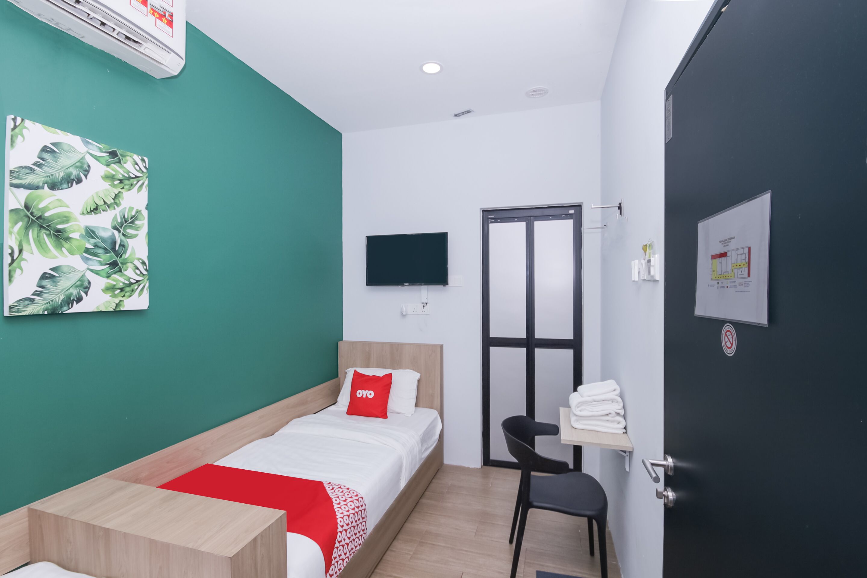Oyo 90399 Green Home Hotel