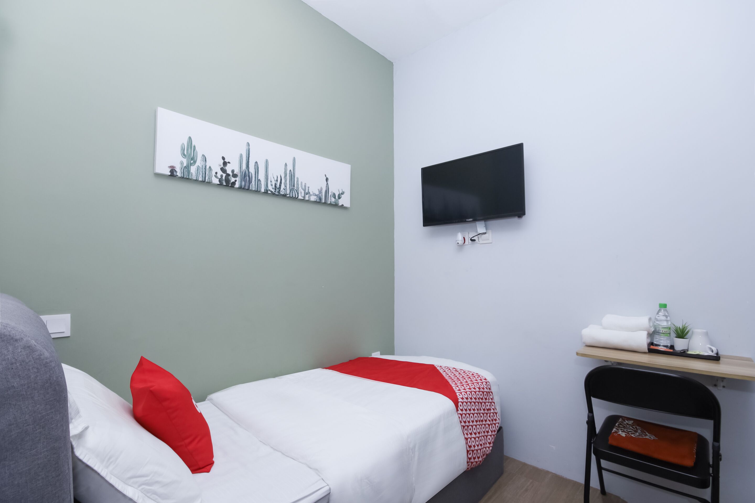 Oyo 90399 Green Home Hotel