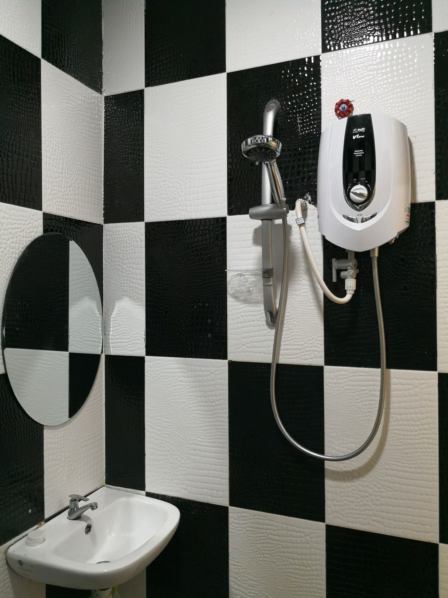 OYO 89665 Royale City Hotel