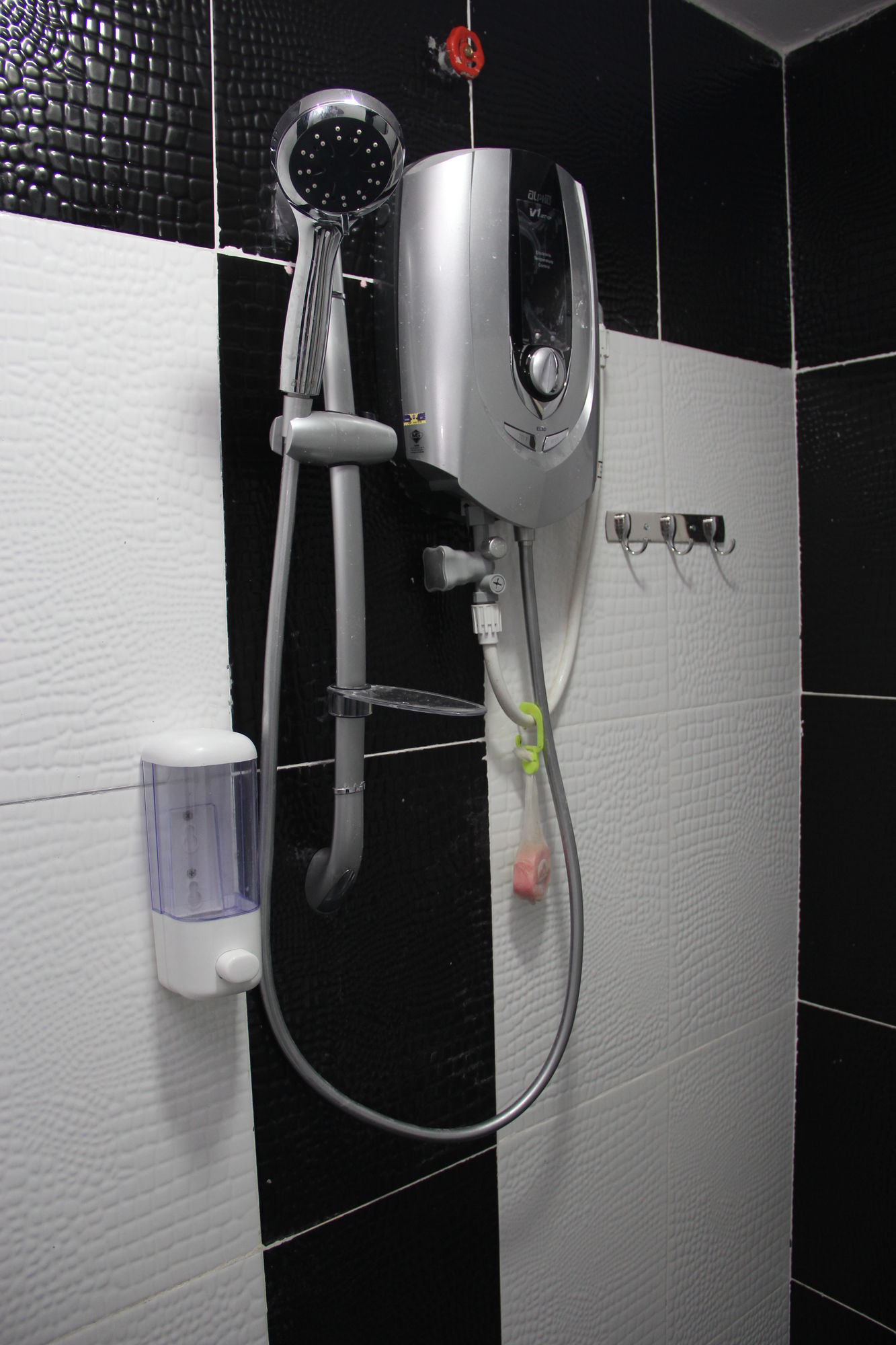 OYO 89665 Royale City Hotel