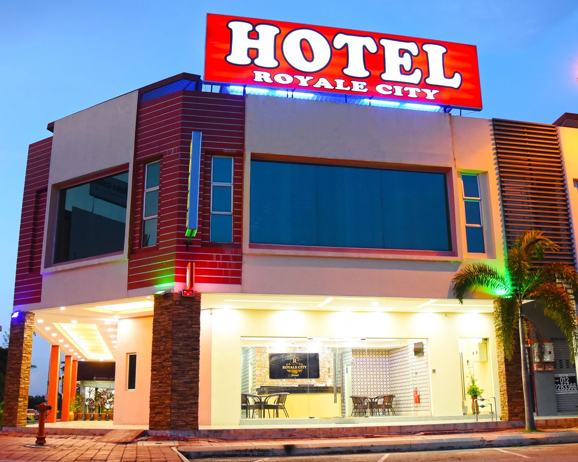 OYO 89665 Royale City Hotel