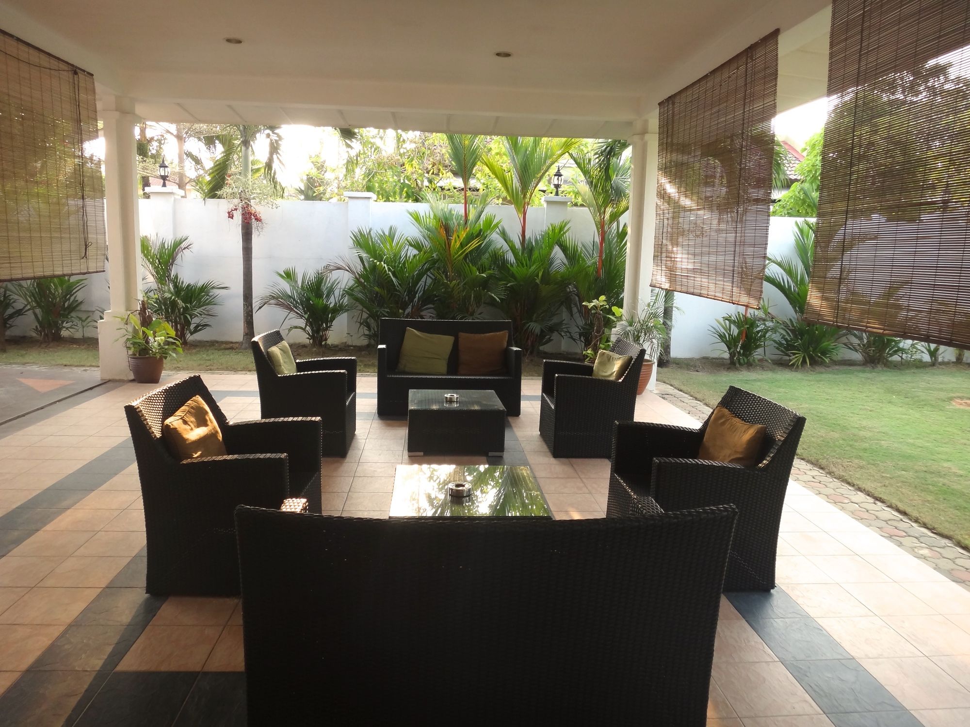 Rumah Putih Bed and Breakfast
