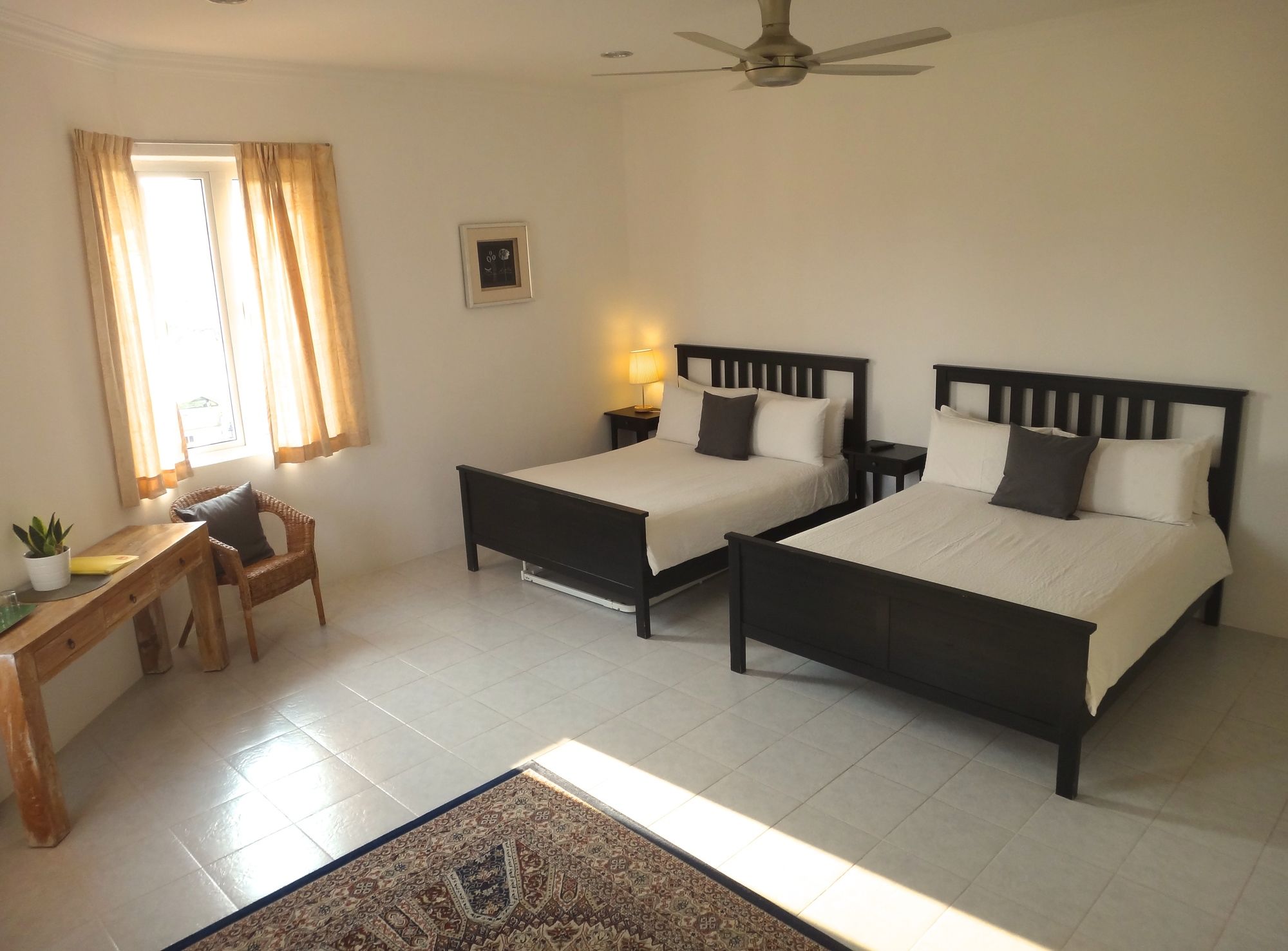 Rumah Putih Bed and Breakfast