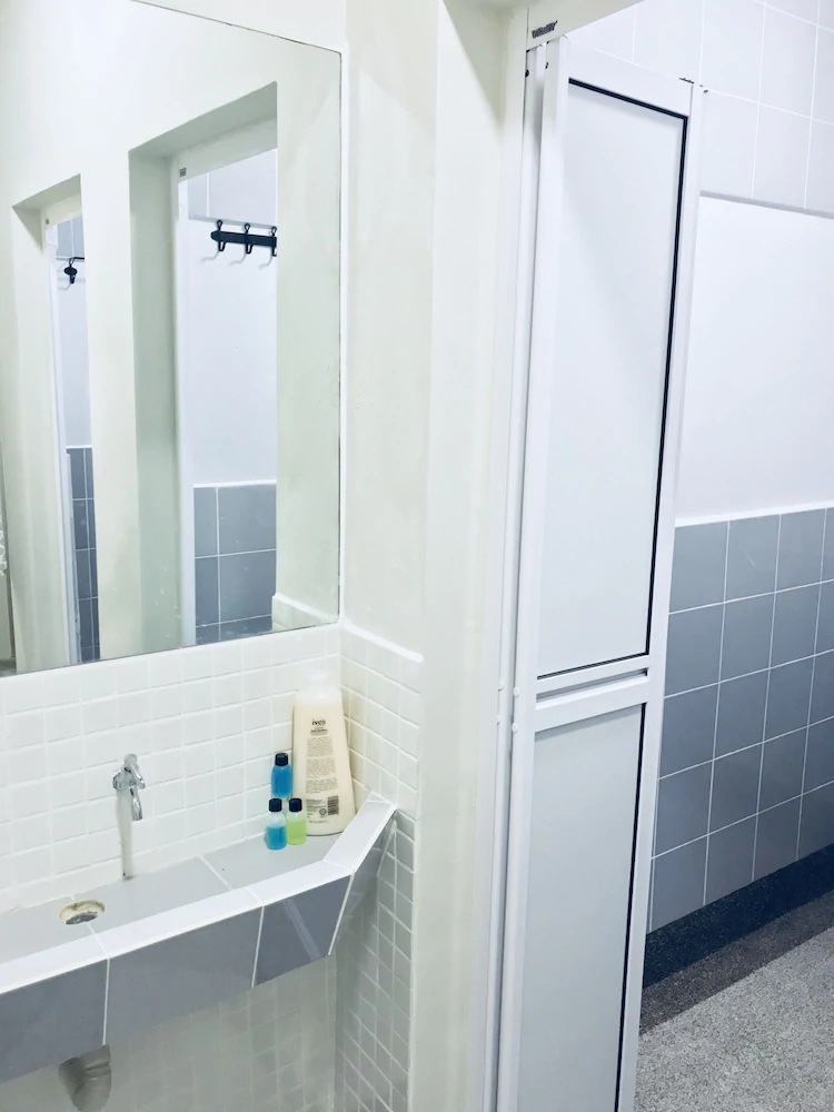 The Good Travelers Hostel At KLIA