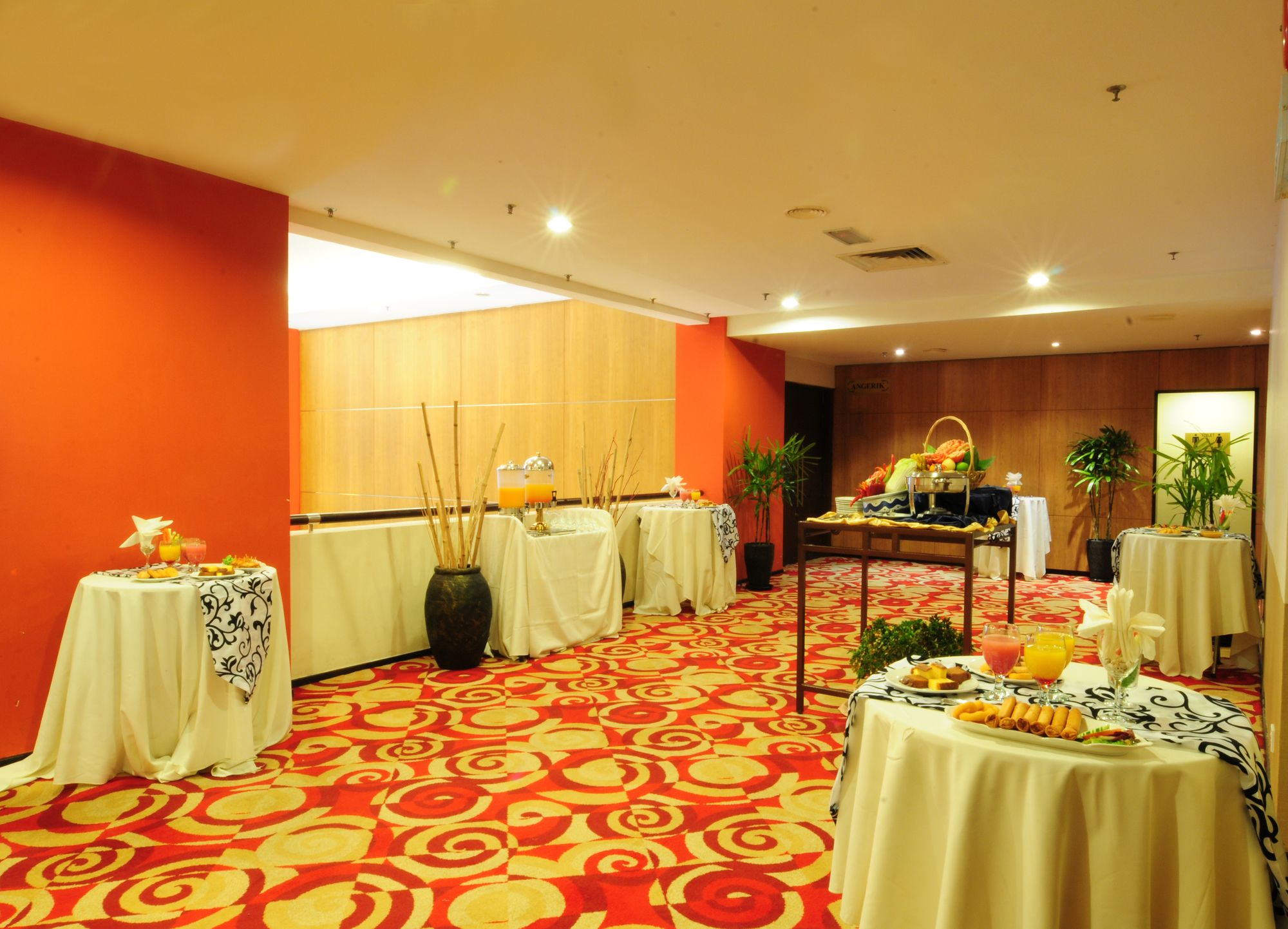 Hotel Sentral Seaview