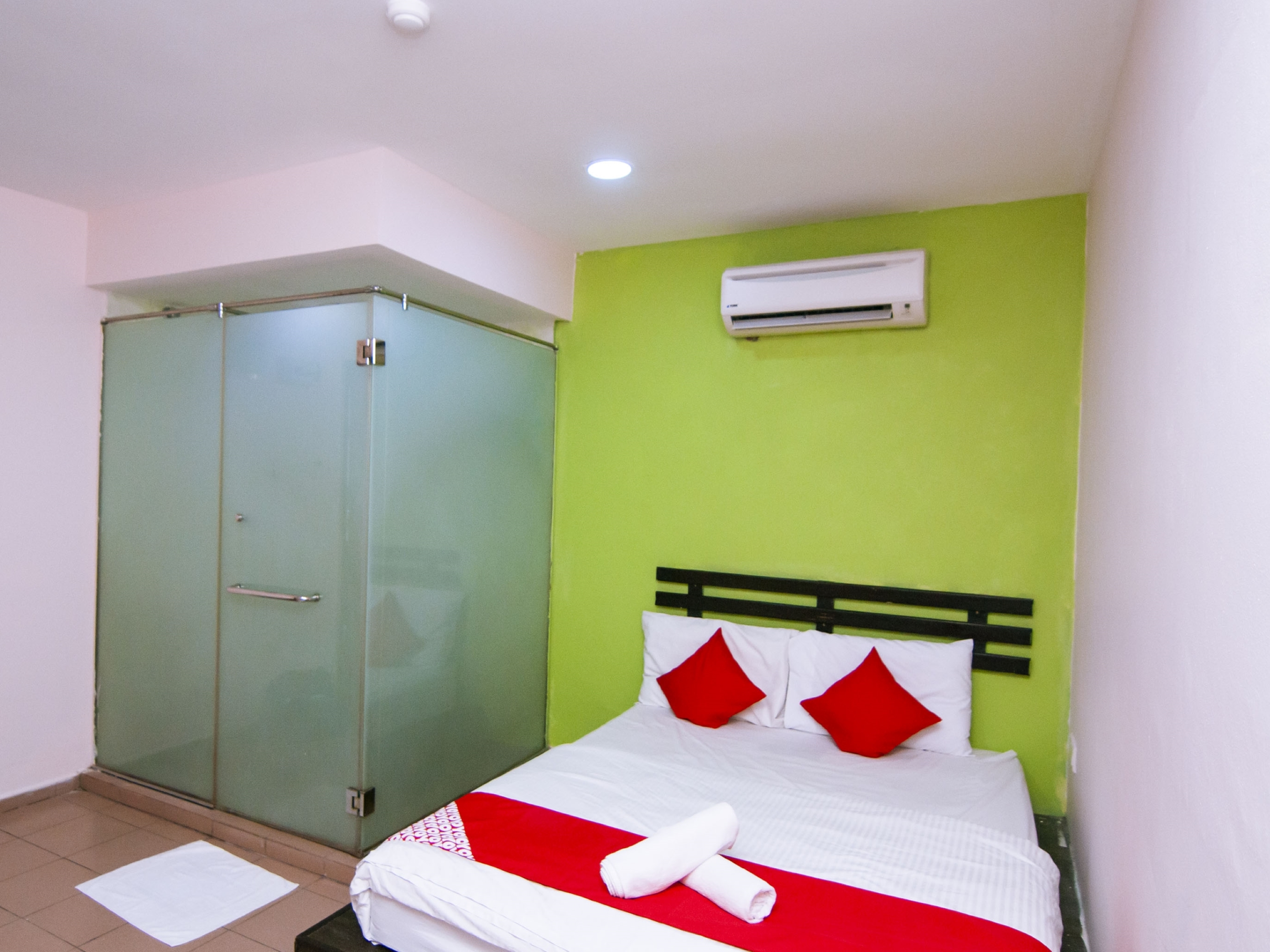 Hotel De Kiara By OYO Rooms