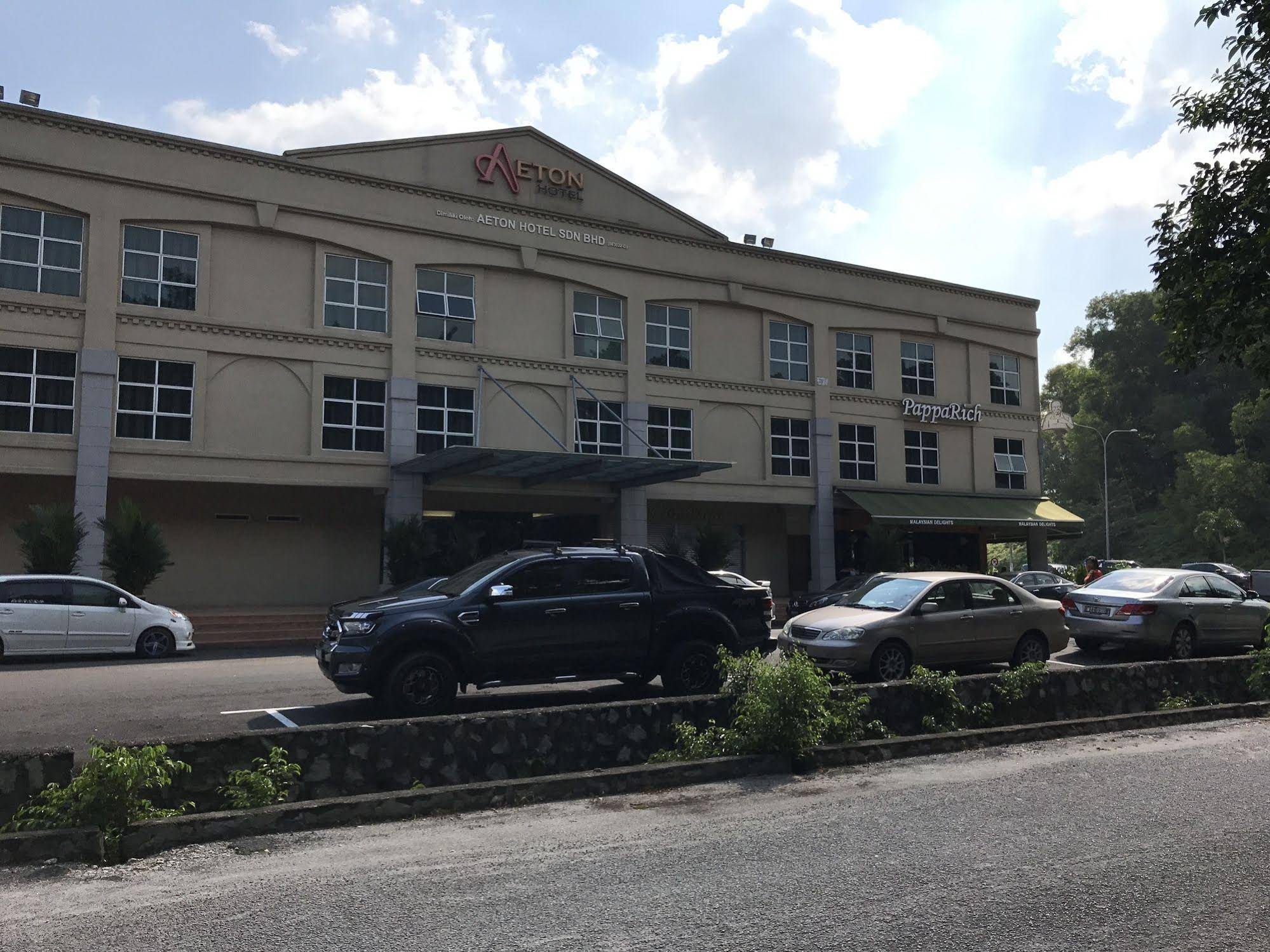 Aeton Hotel Nilai