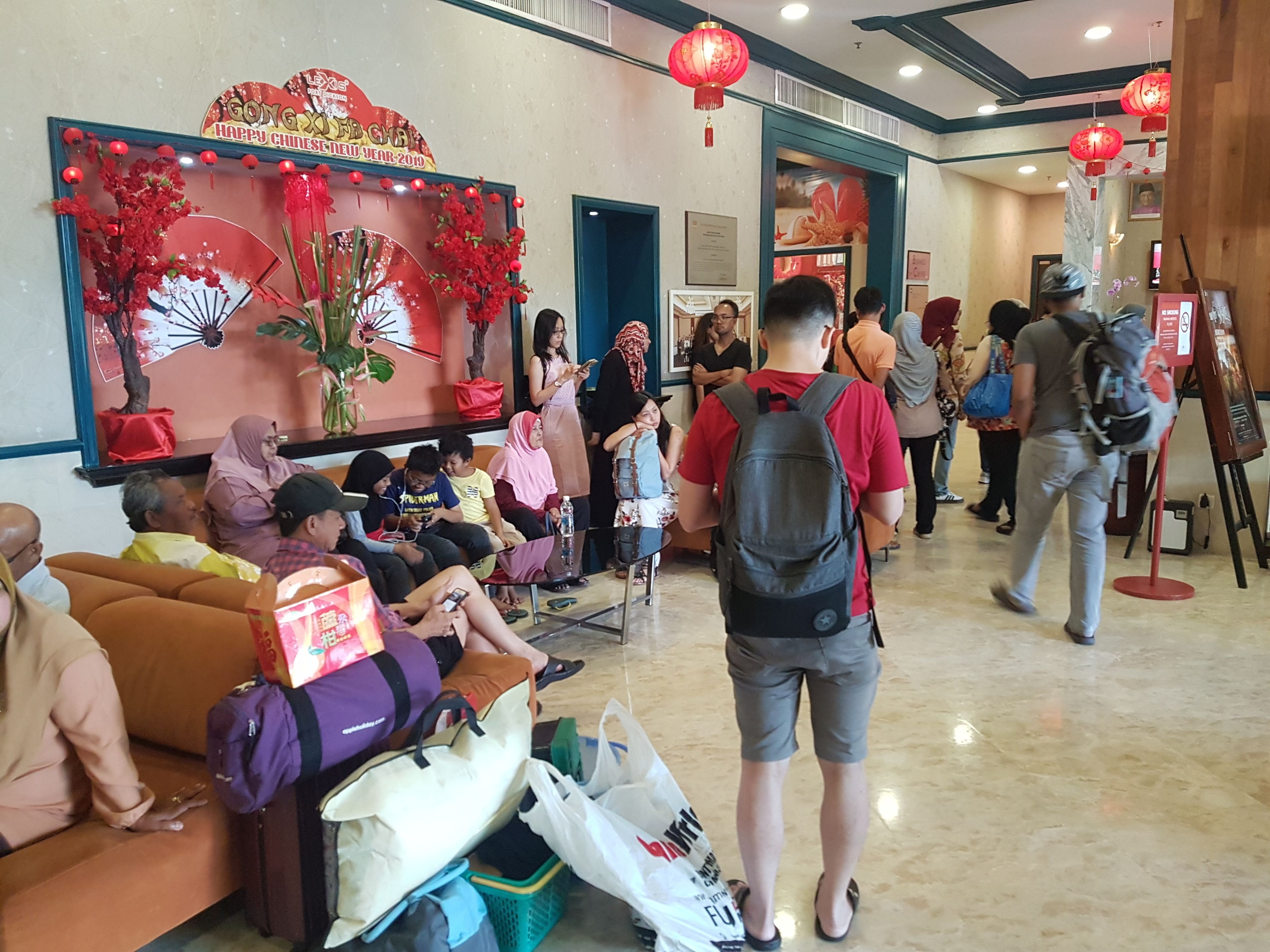 Crystal Private Water Chalet